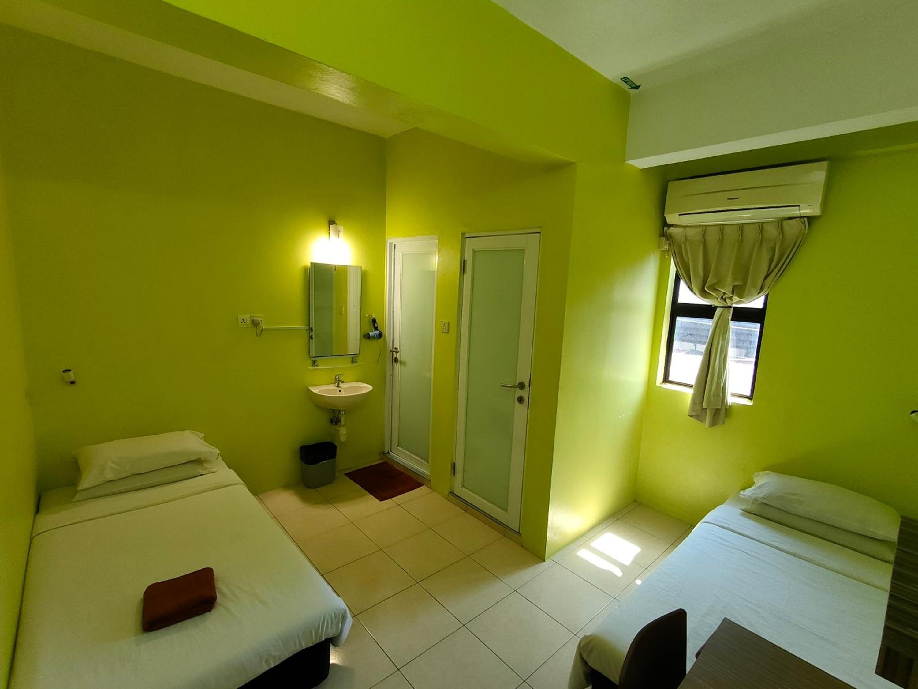 Twin Room photo 1