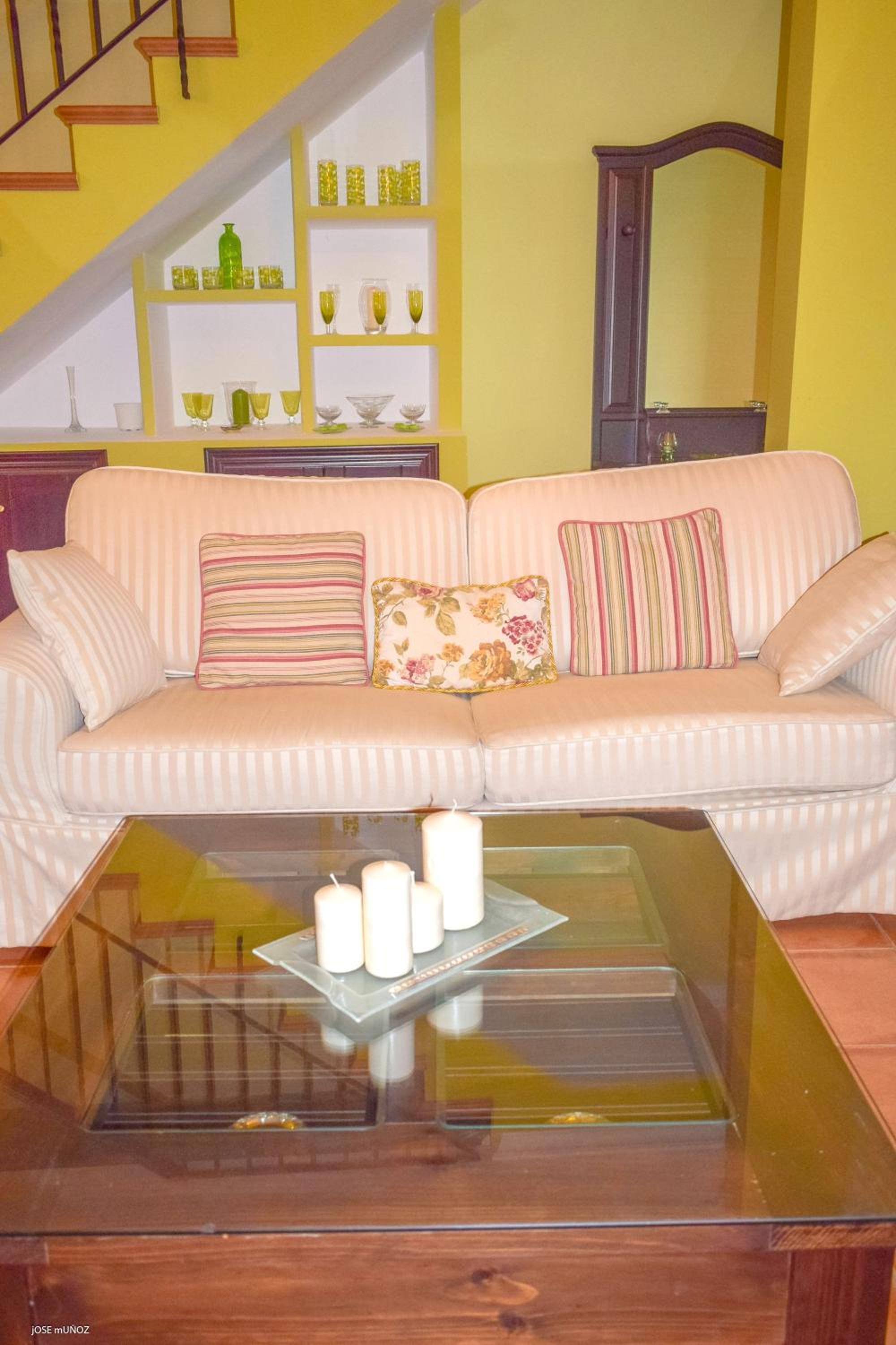 Three-Bedroom Holiday Home  photo 2
