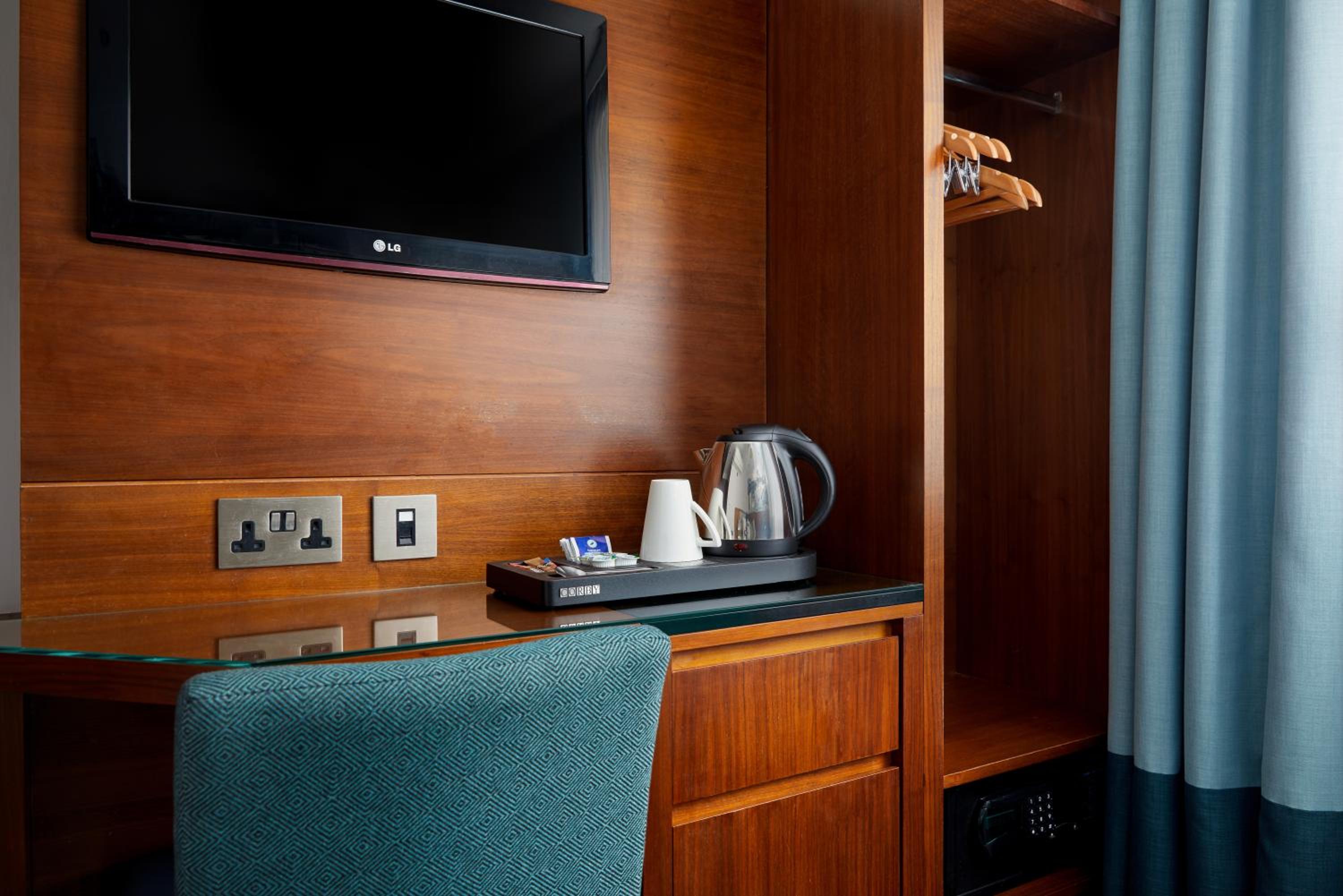 Single Room photo 2