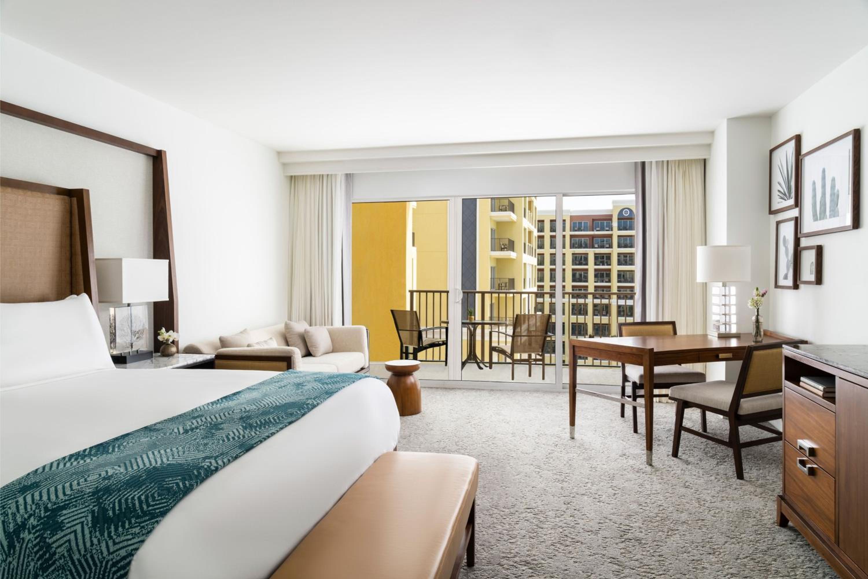 Limited View Room