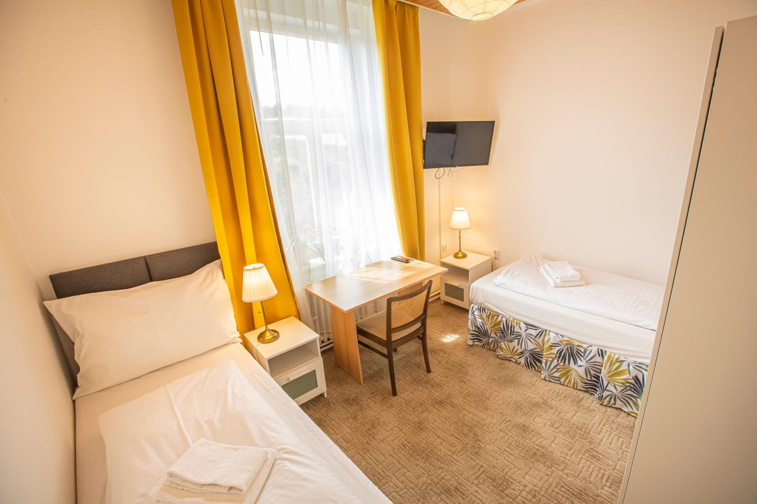 Twin Room photo 1