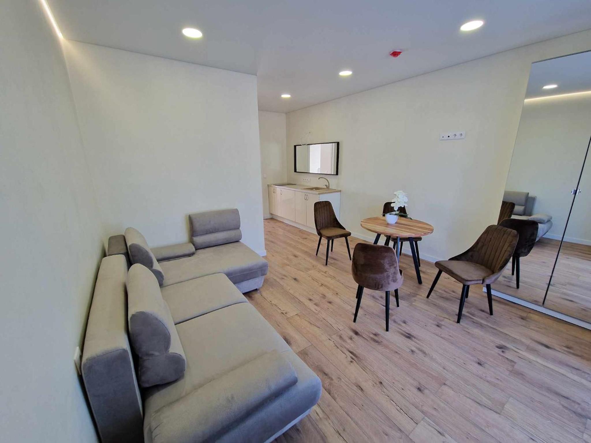 Apartment with Terrace photo 3