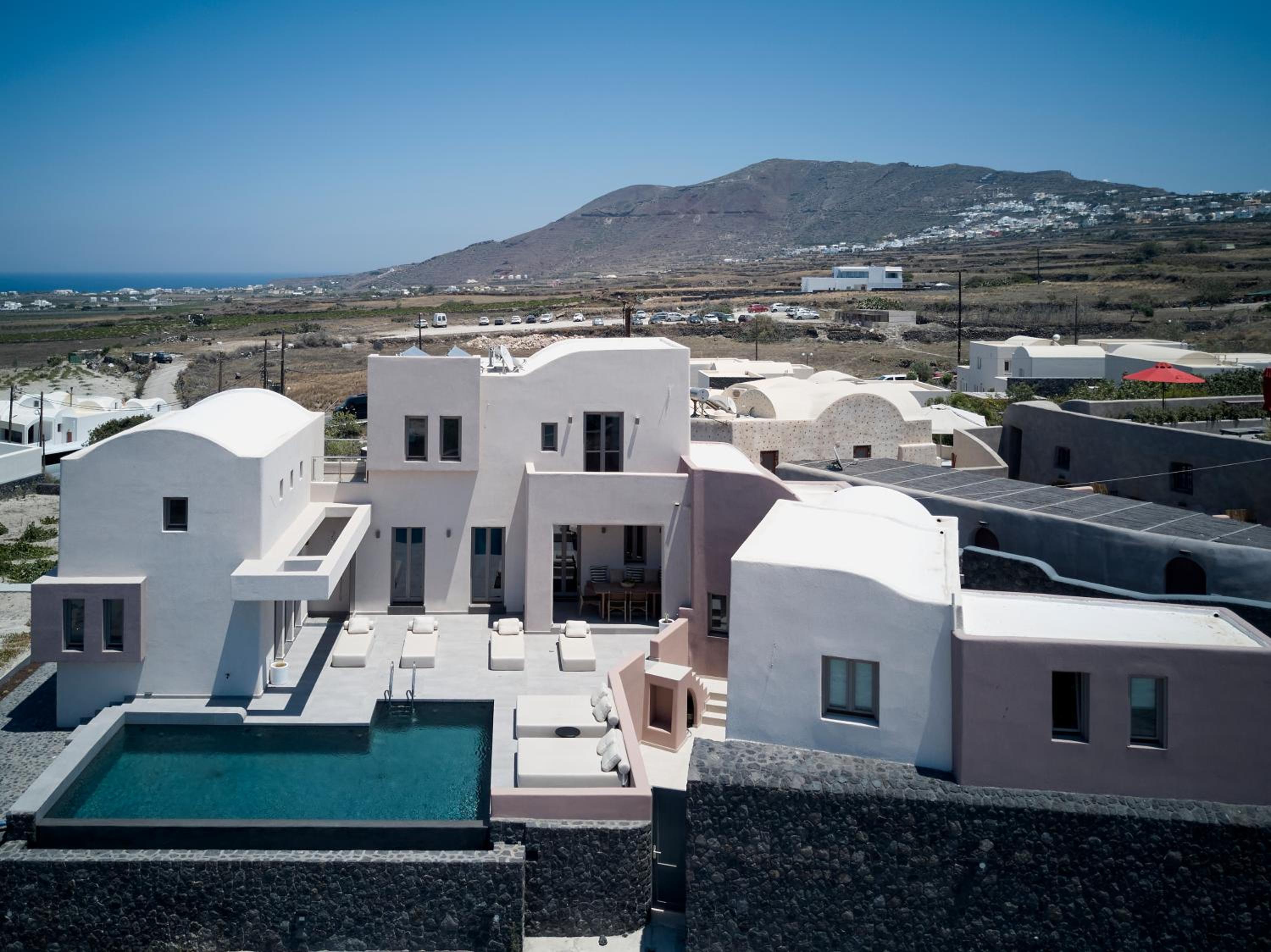 Majestic Villa with private pool & Sunset View photo 3