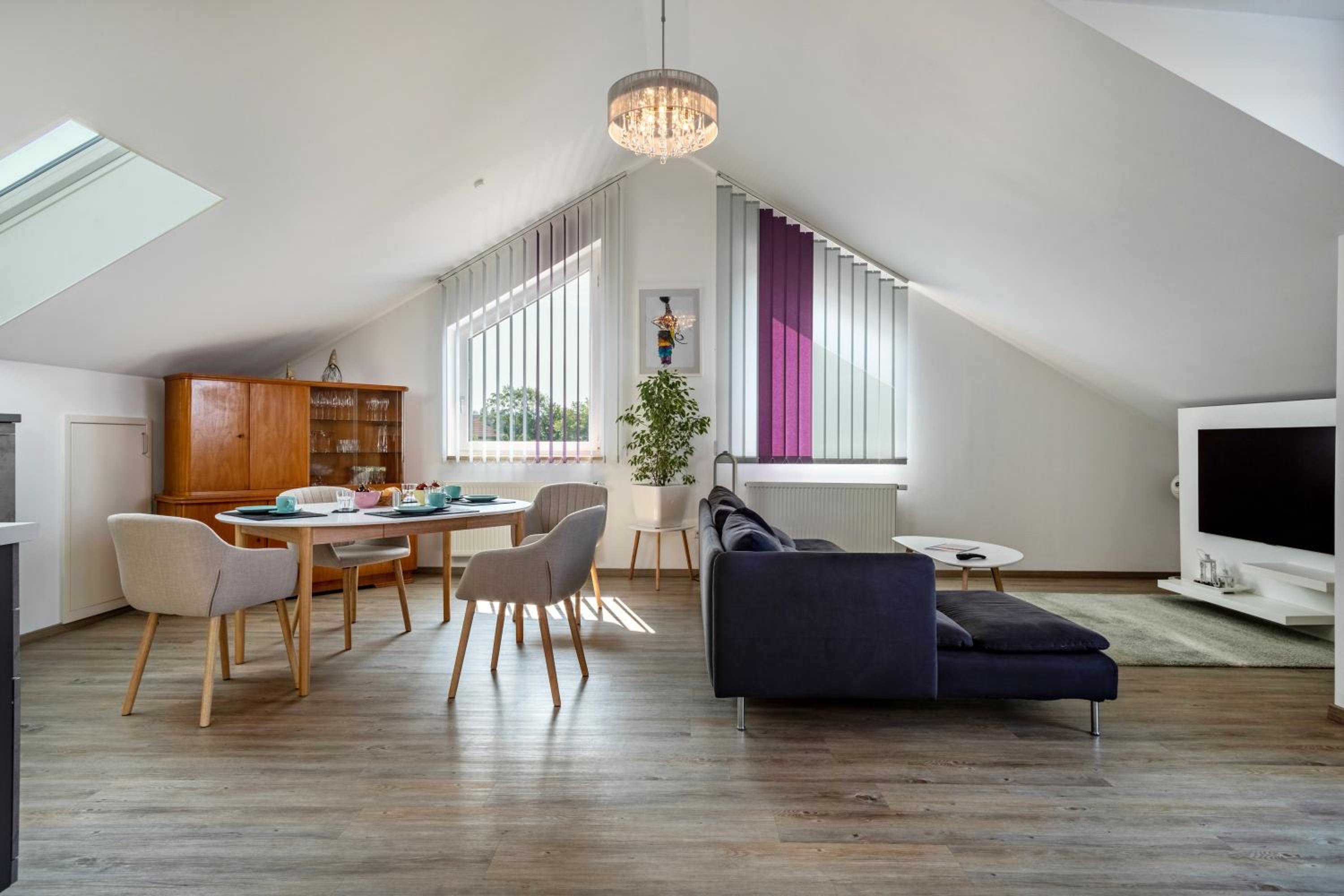 Superior One-Bedroom Apartment with Balcony