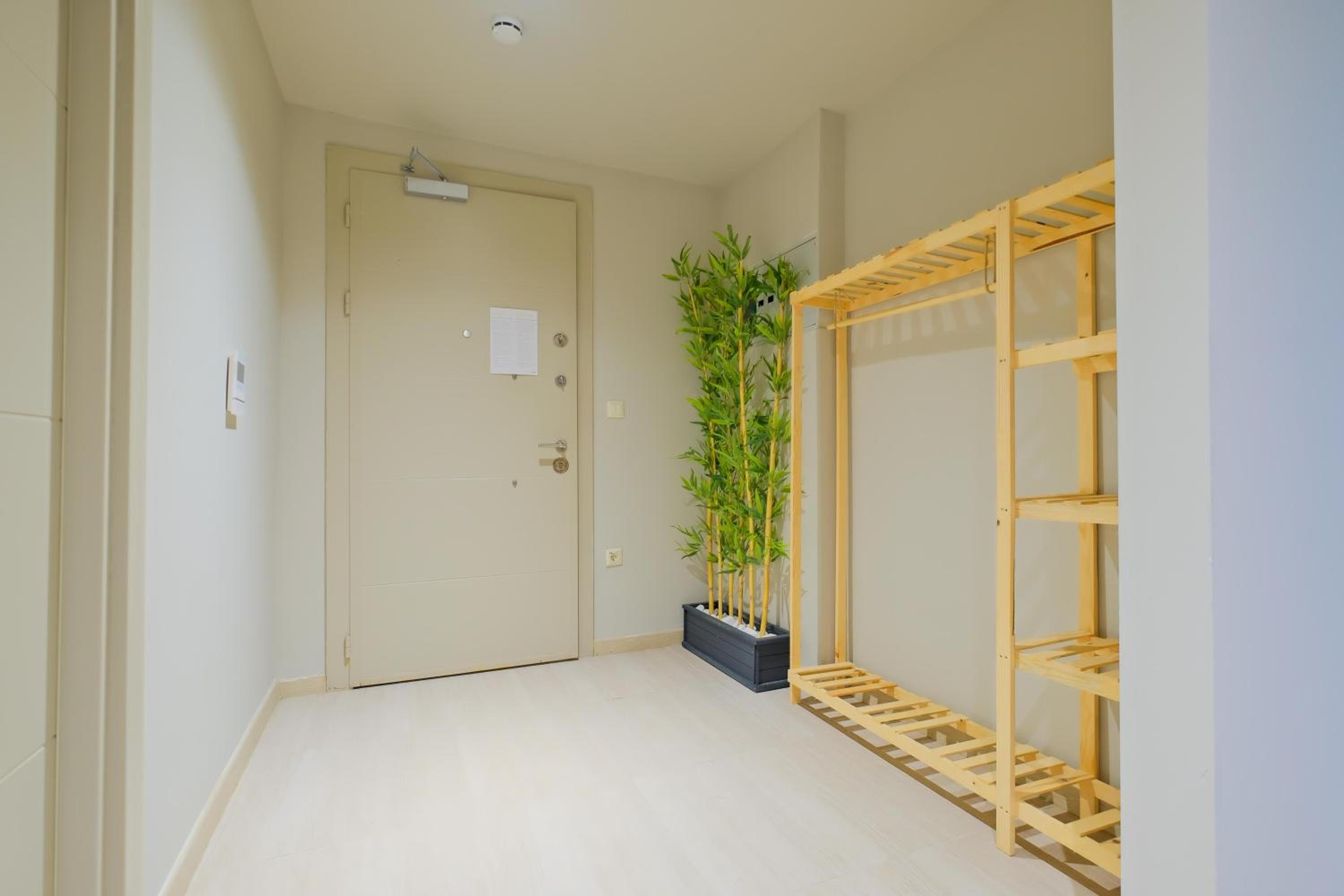 Standard 2+1 Apartment with Terrace - Photo 18