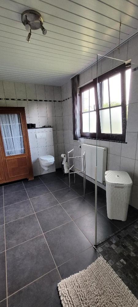 Three-Bedroom House photo 3