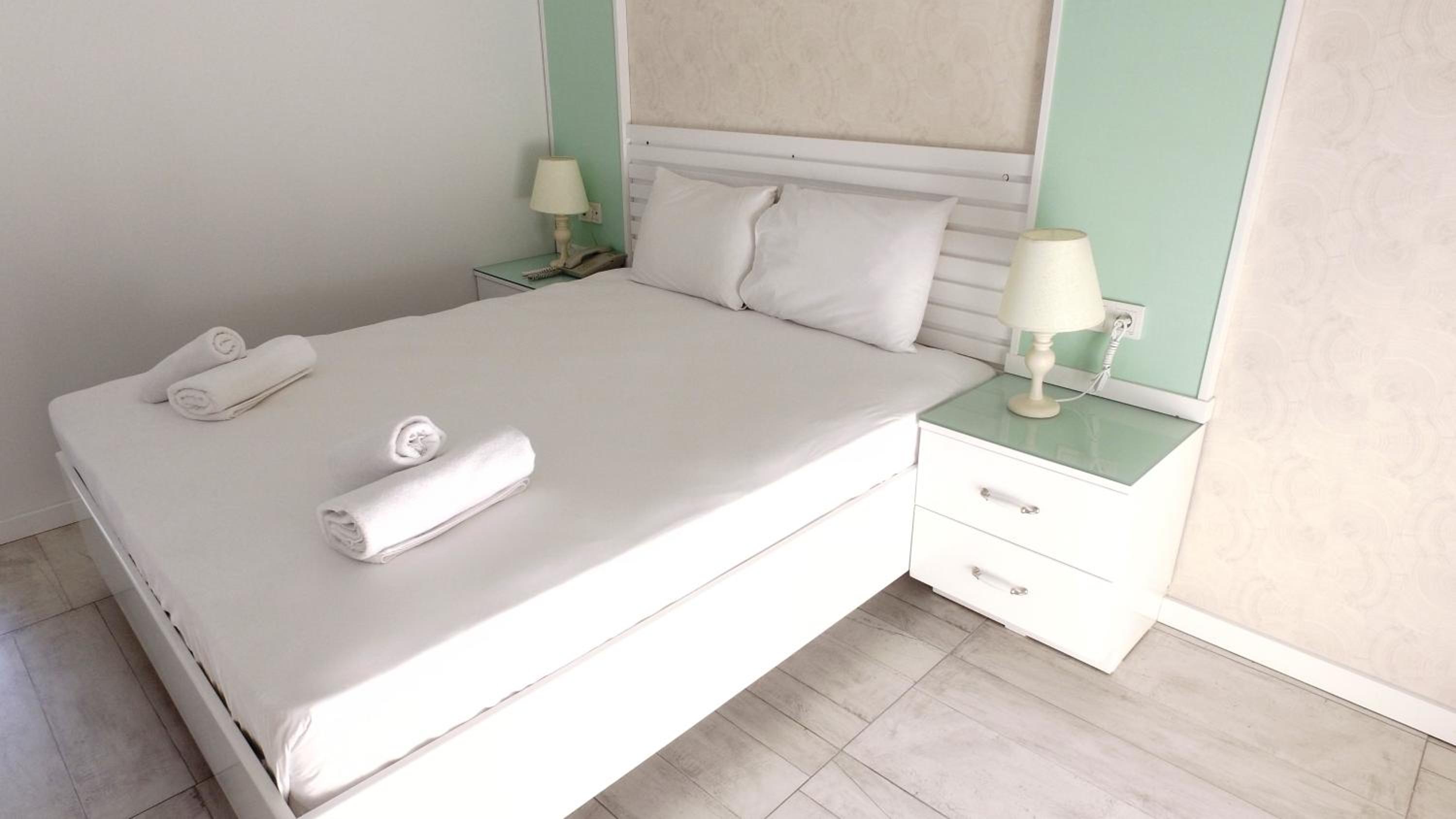 Double Room with Garden View photo 2