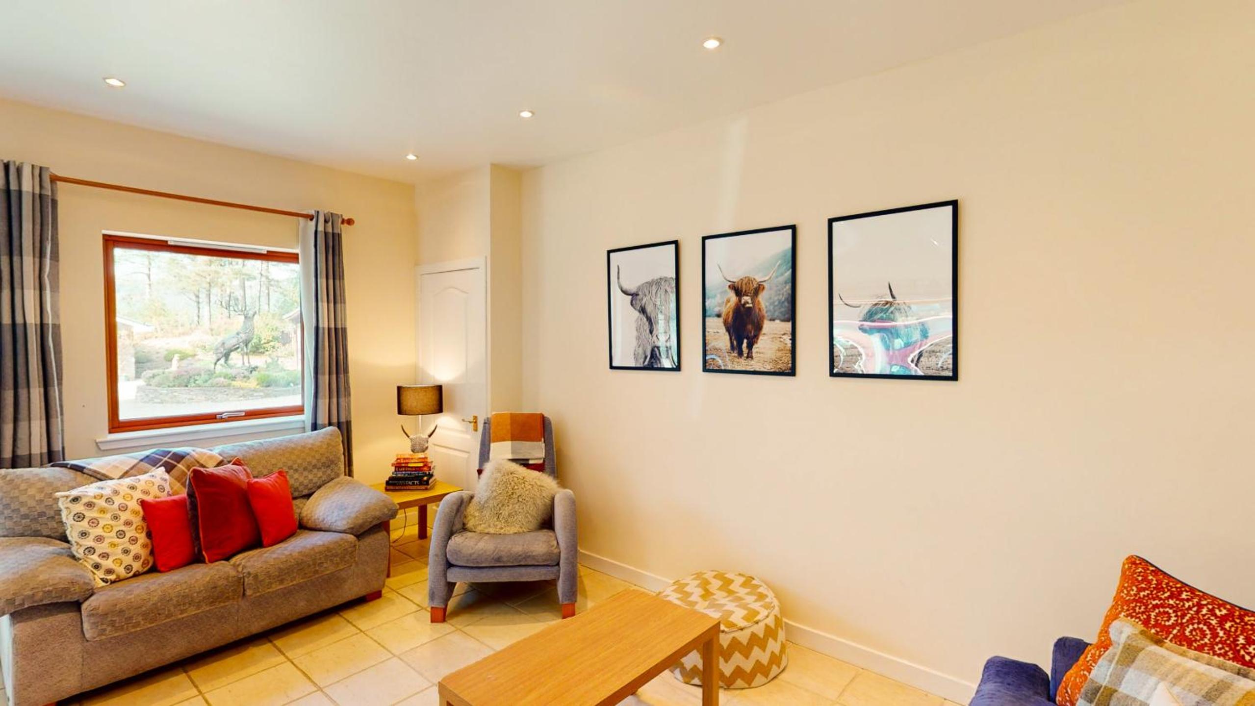 Two-Bedroom House photo 3