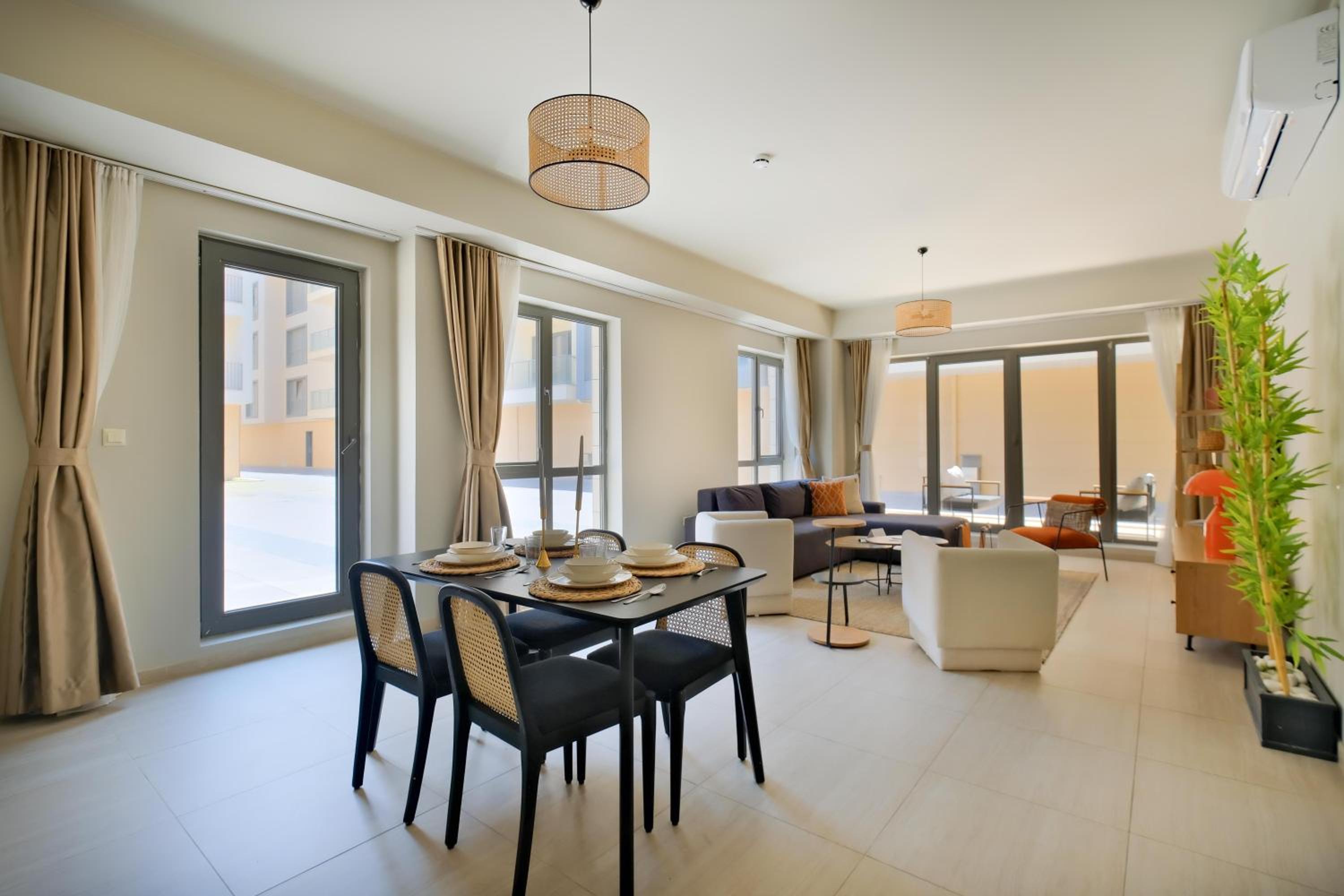 Deluxe 3+1 Apartment with Terrace - Photo 3