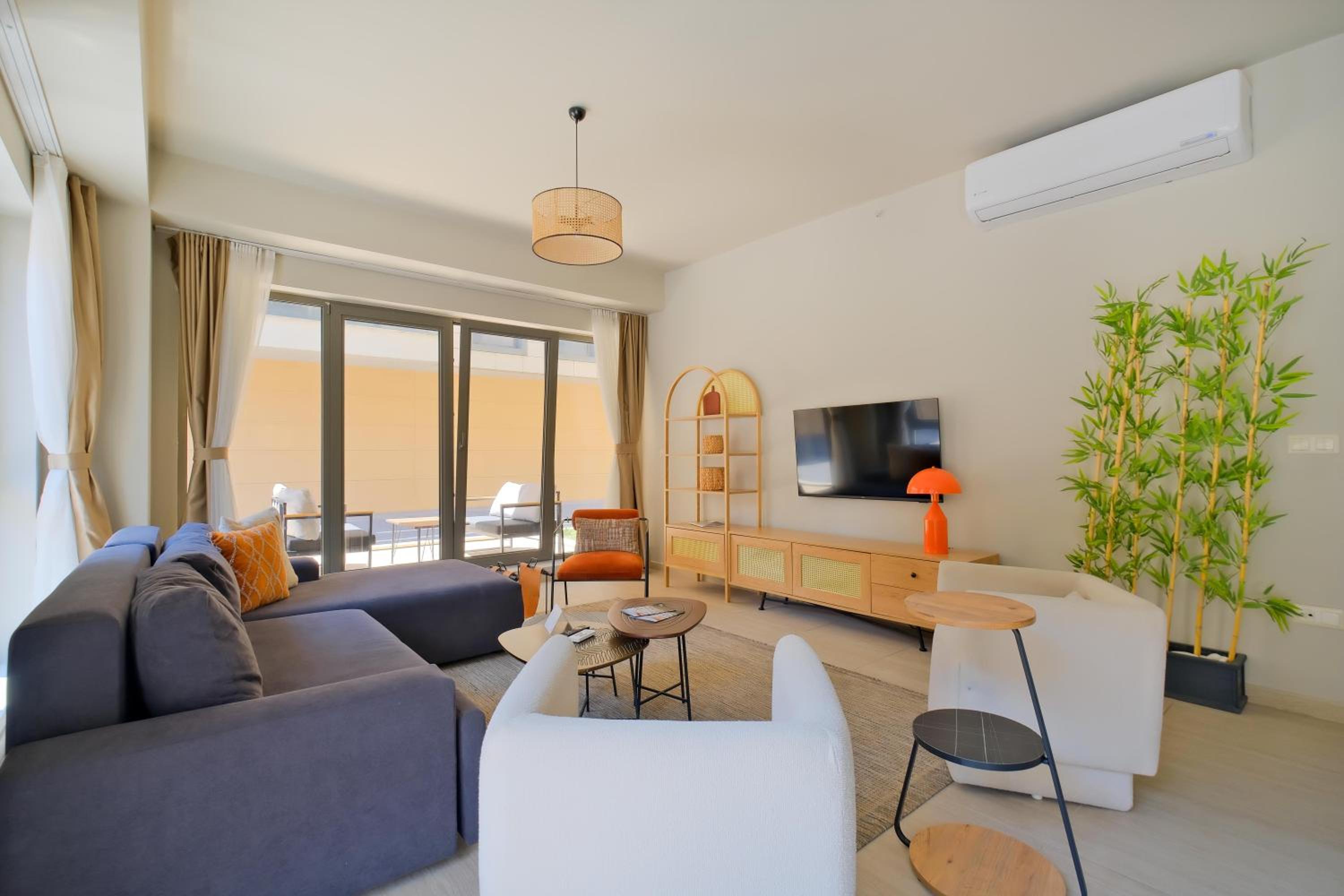 Deluxe 3+1 Apartment with Terrace - Photo 5