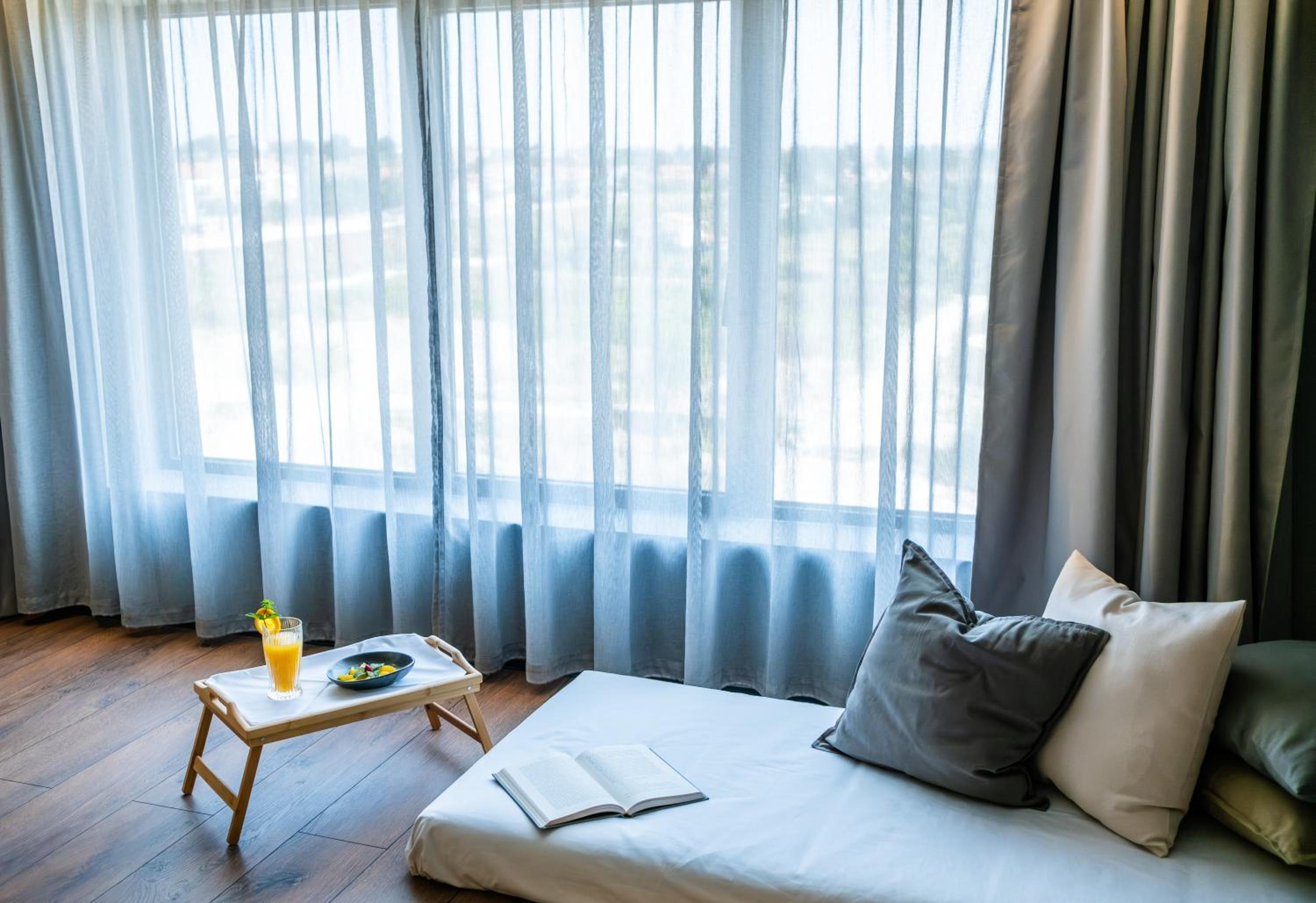 Double or Twin Room with Pool View - Photo 2