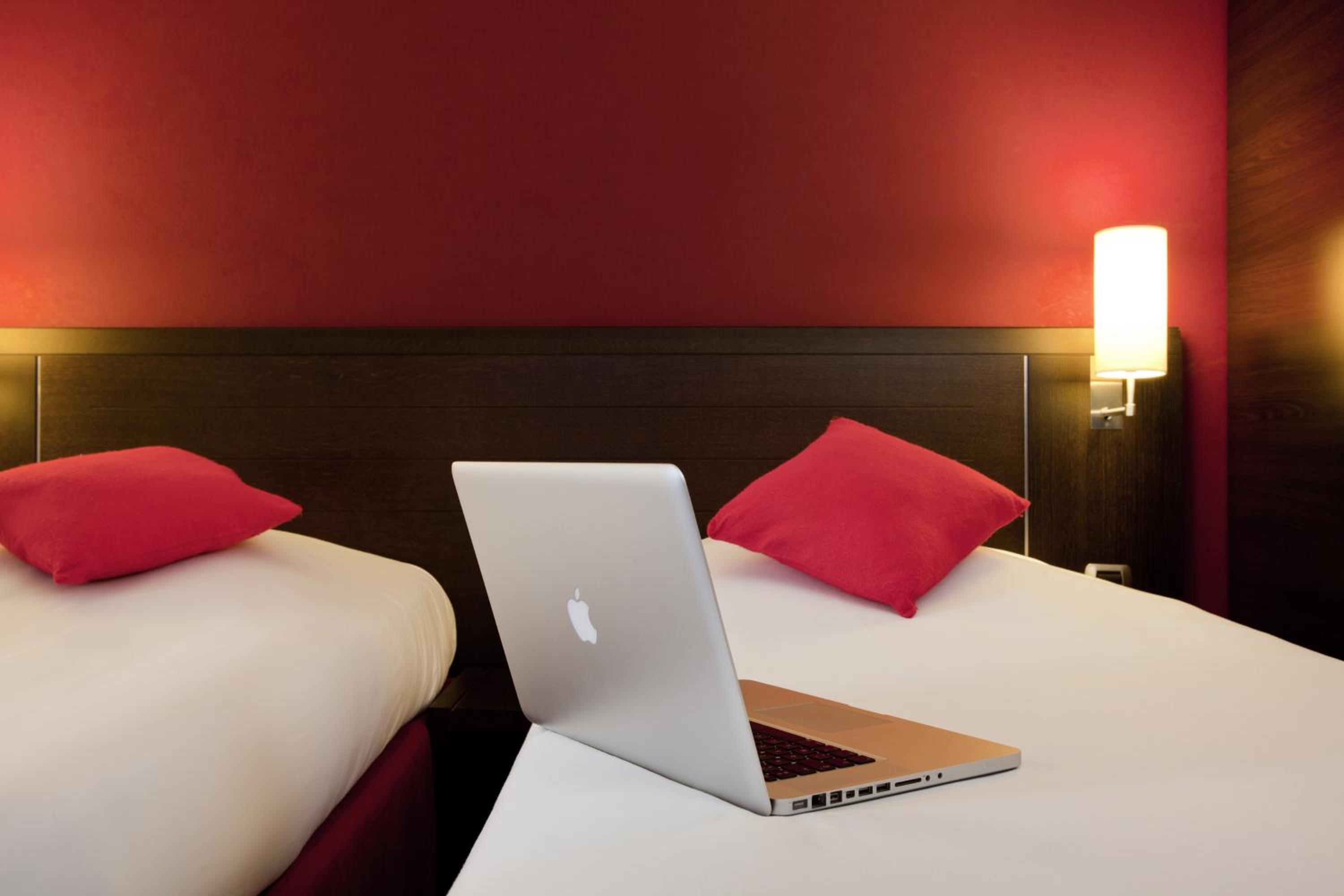 Standard Twin Room -Breakfast included - Photo 2