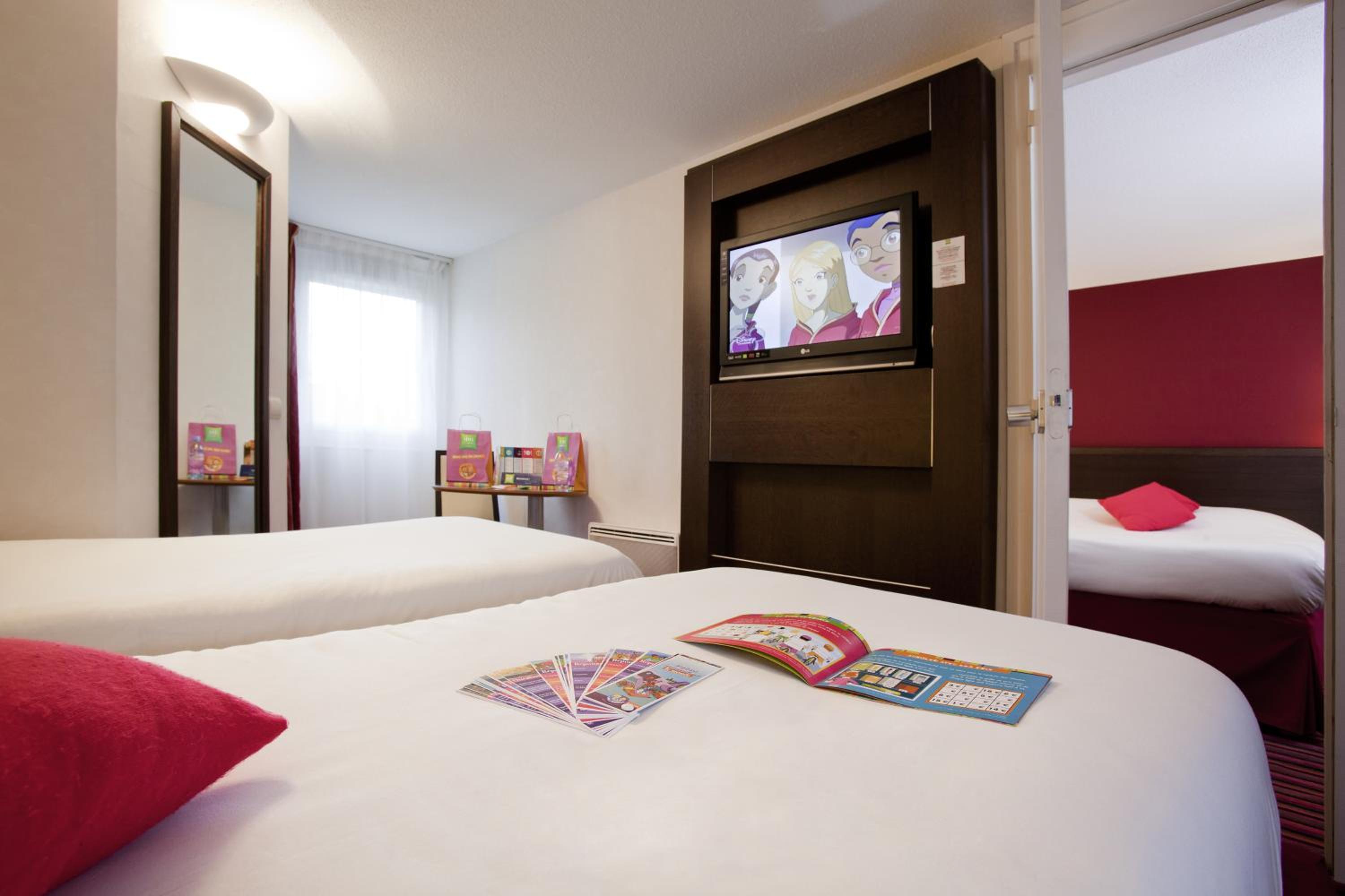 Standard Twin Room -Breakfast included - Photo 1