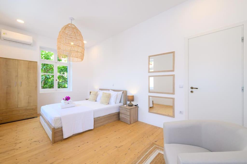 Apartment with Sea View photo 1
