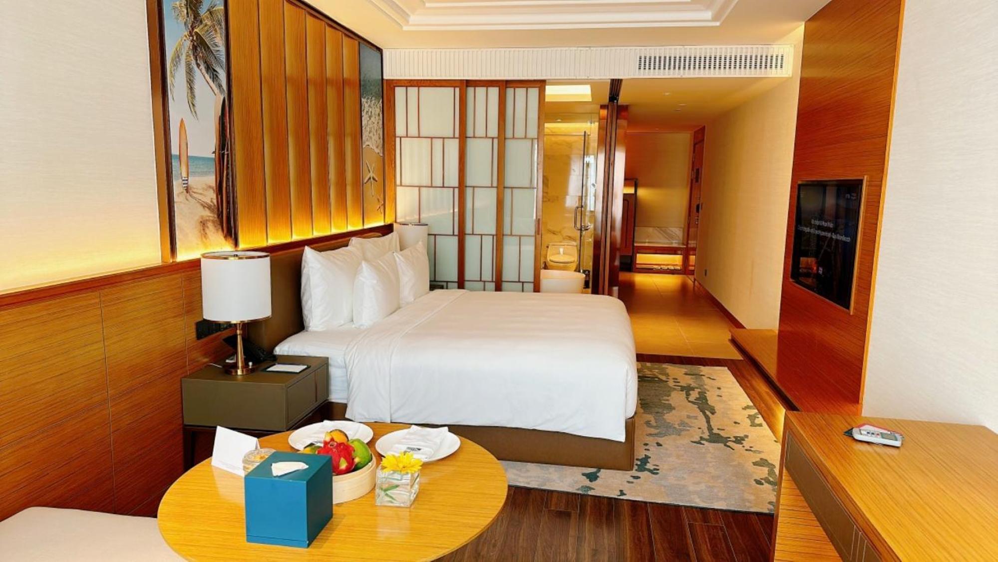 ​Premium Oceanview Double Room - Photo 3