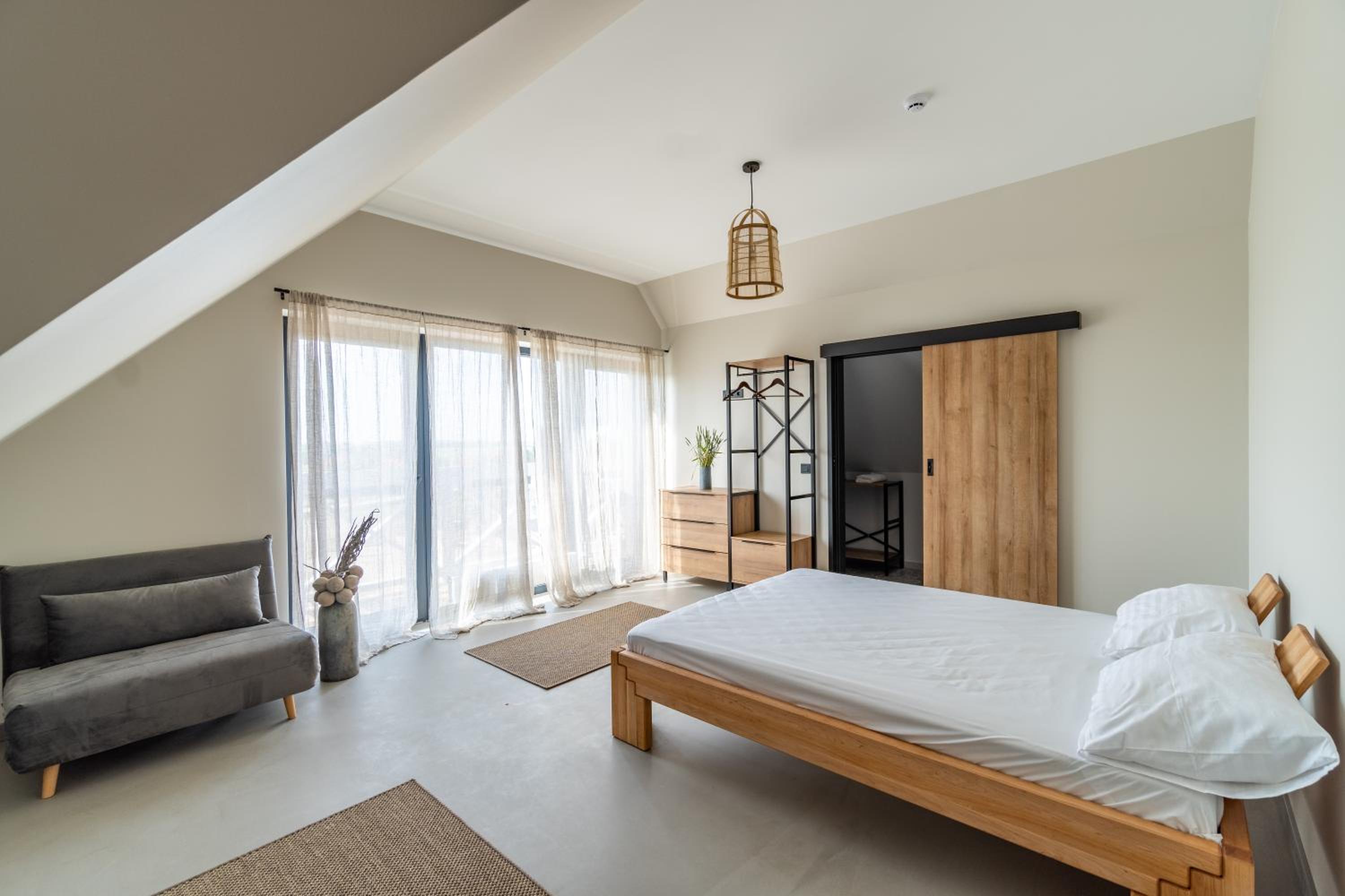 Deluxe Double Room With Balcony photo 1