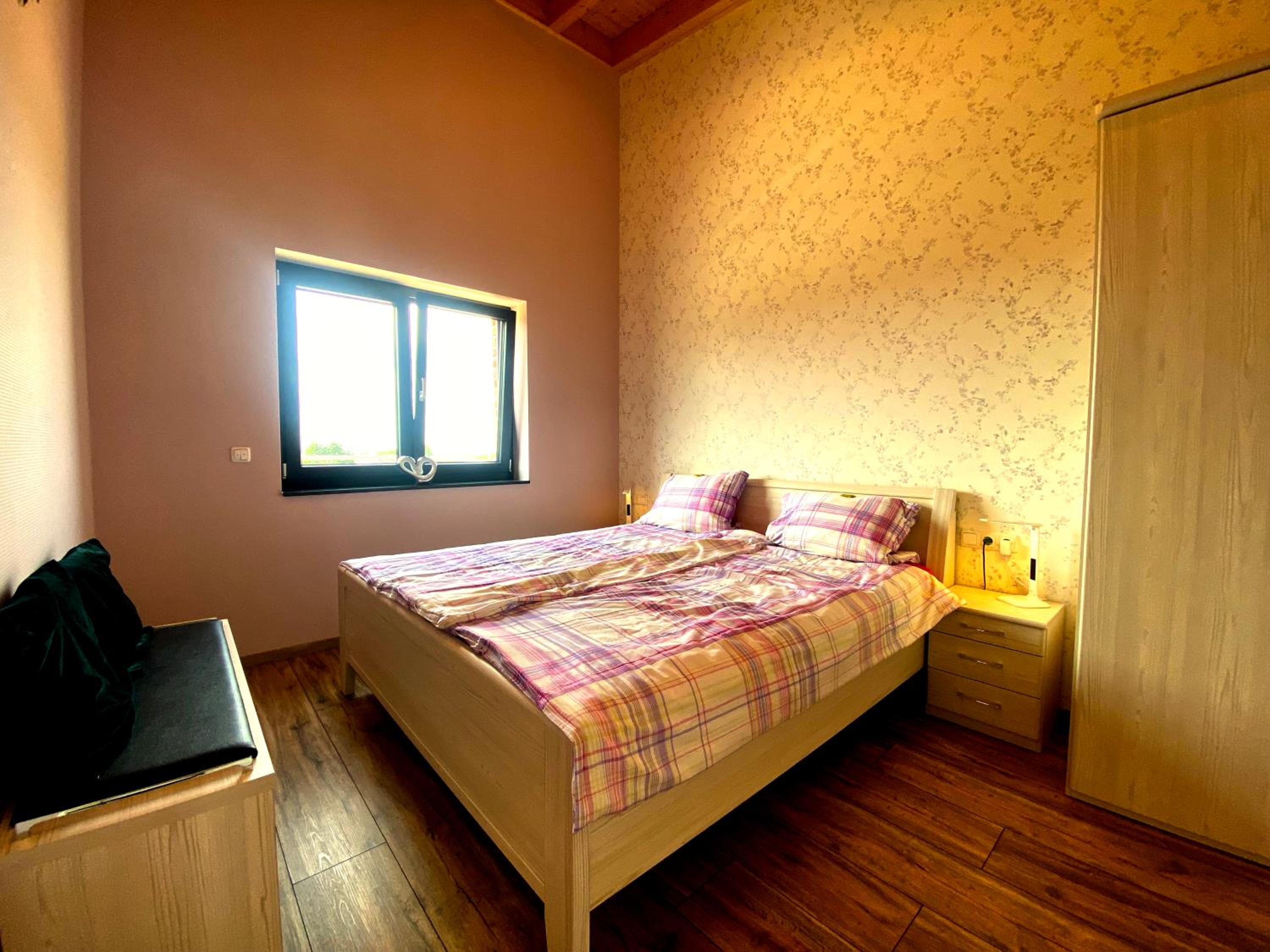 Double Room with Balcony - Photo 7