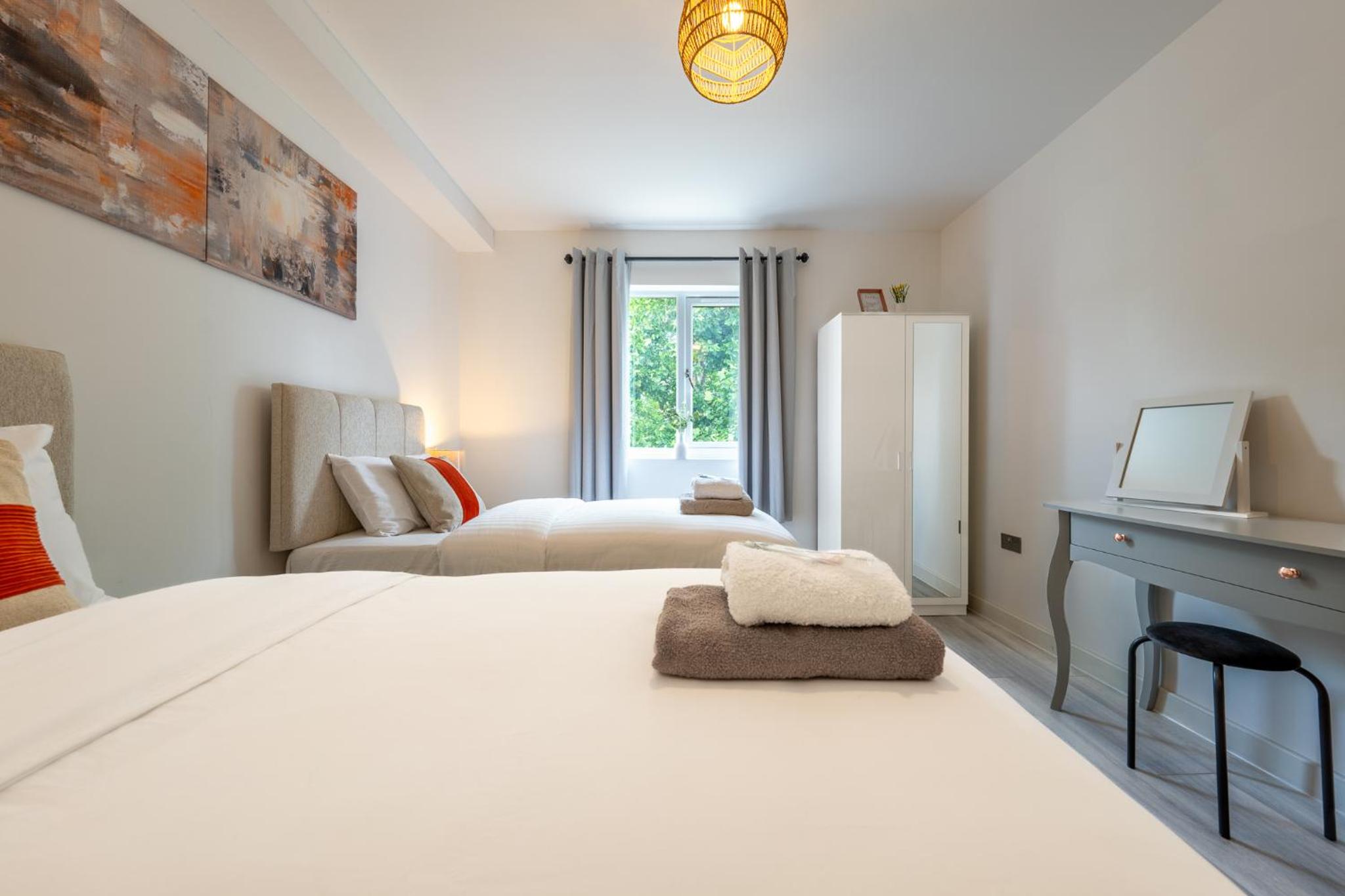 One-Bedroom Apartment With Balcony photo 1