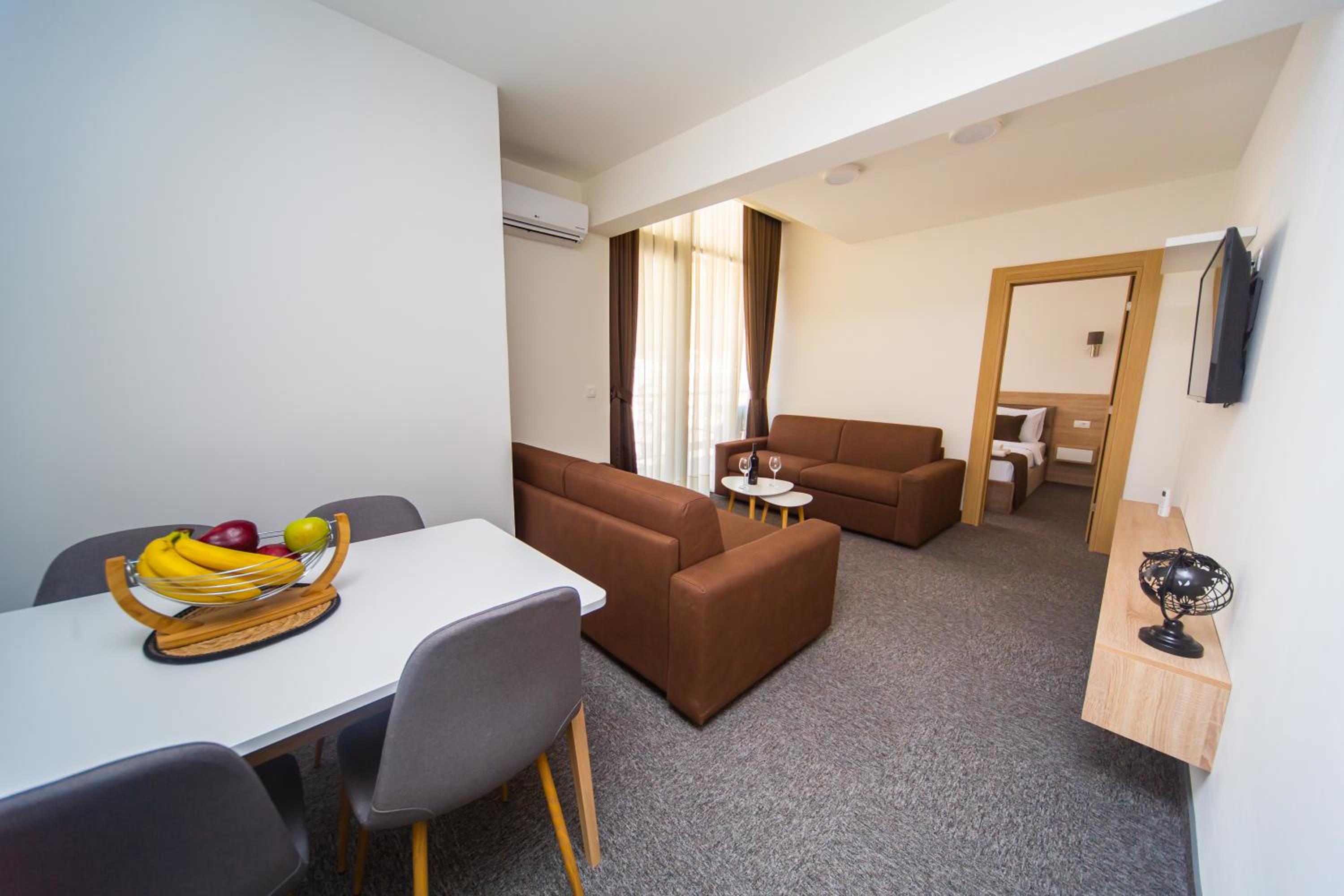 Family Suite - Photo 7