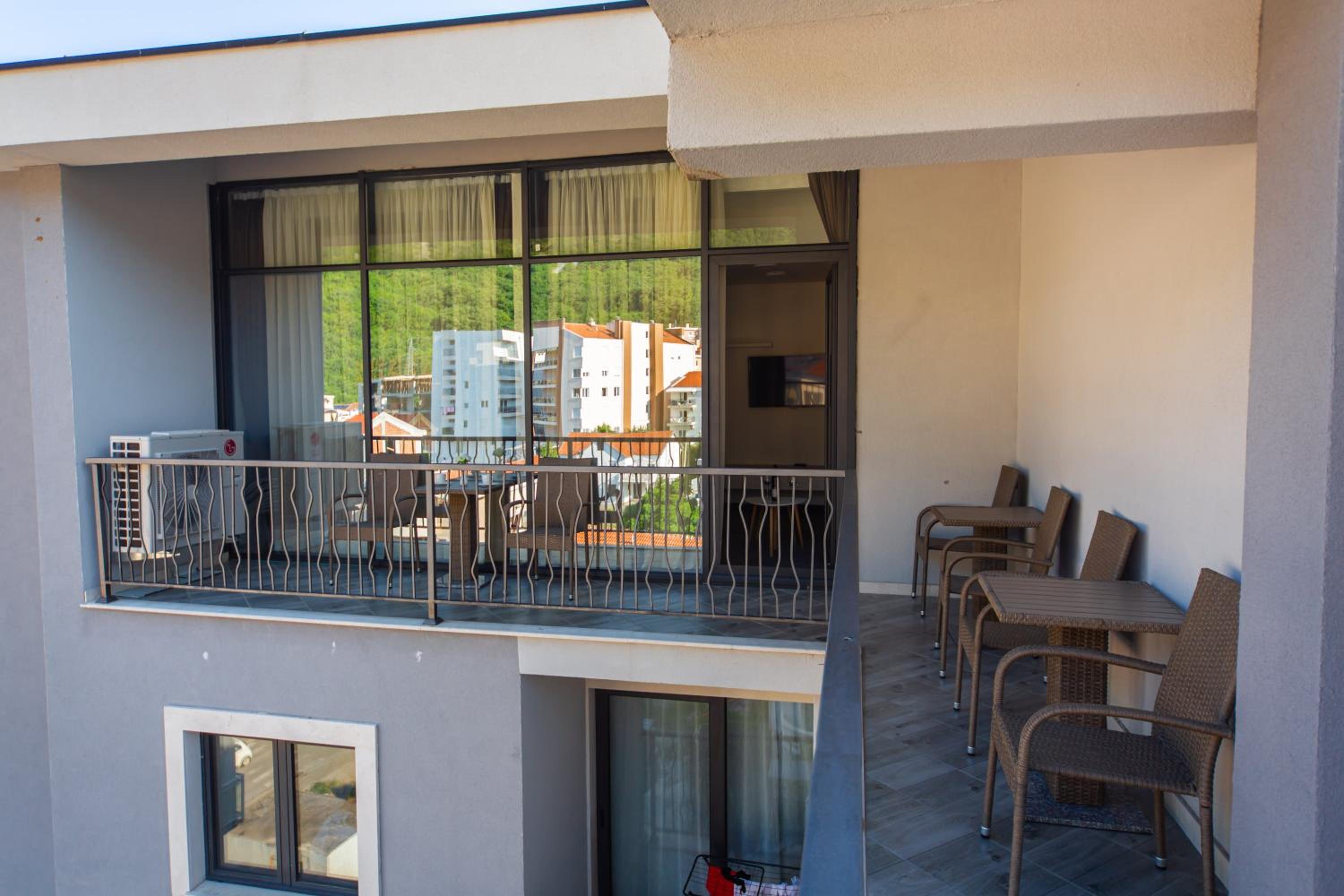Family Suite - Photo 11
