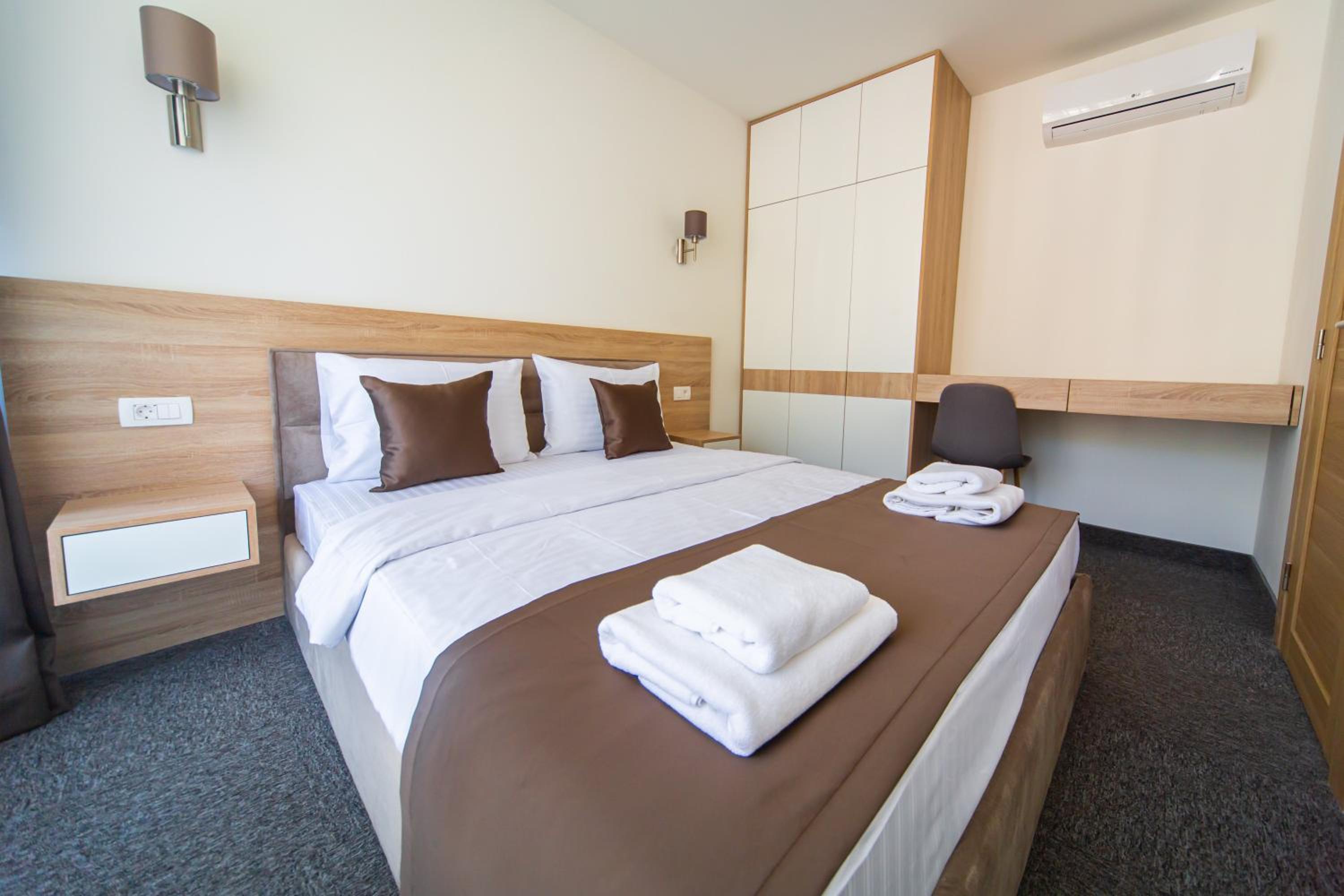 Family Suite - Photo 10