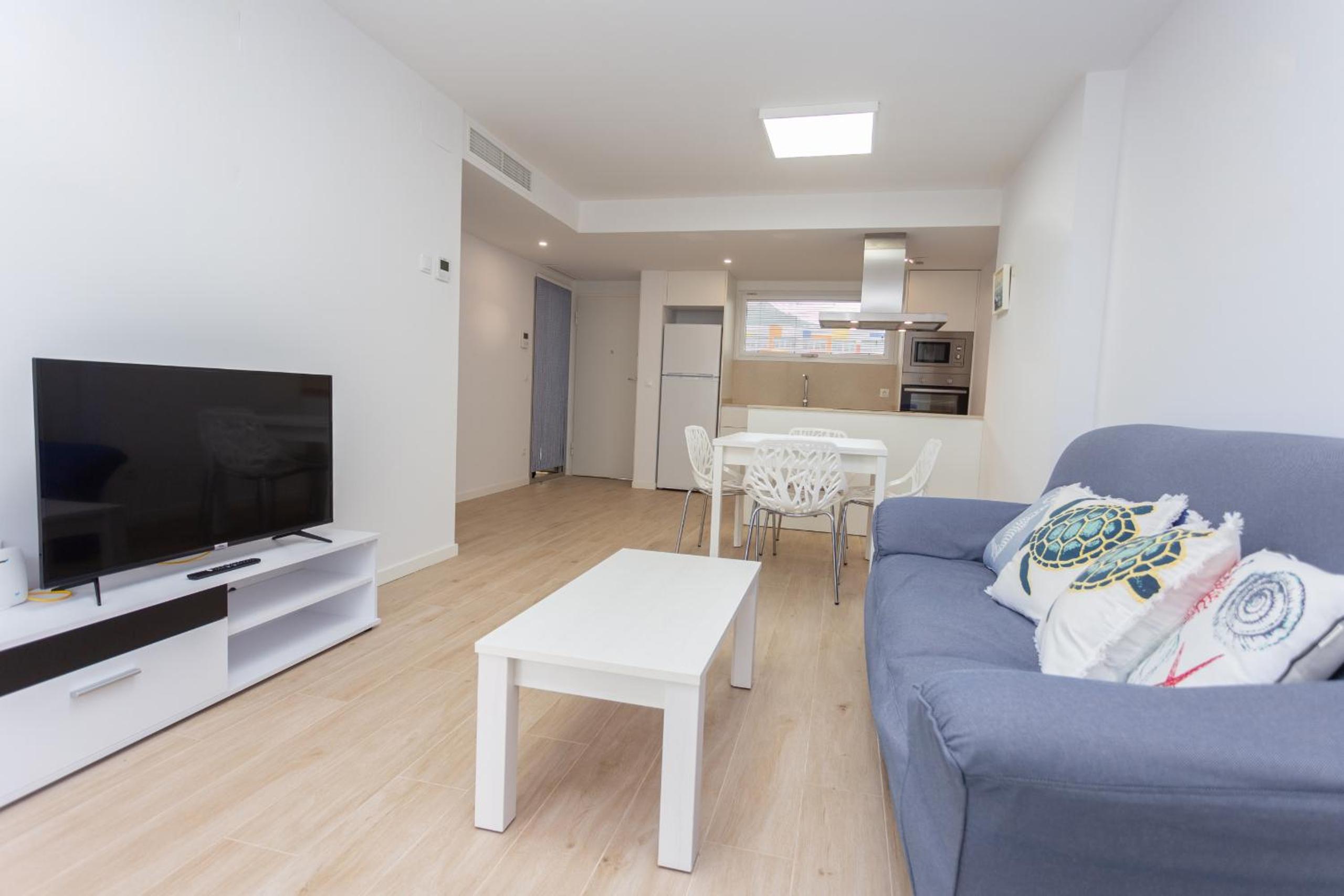 Apartamento con vista a la piscina