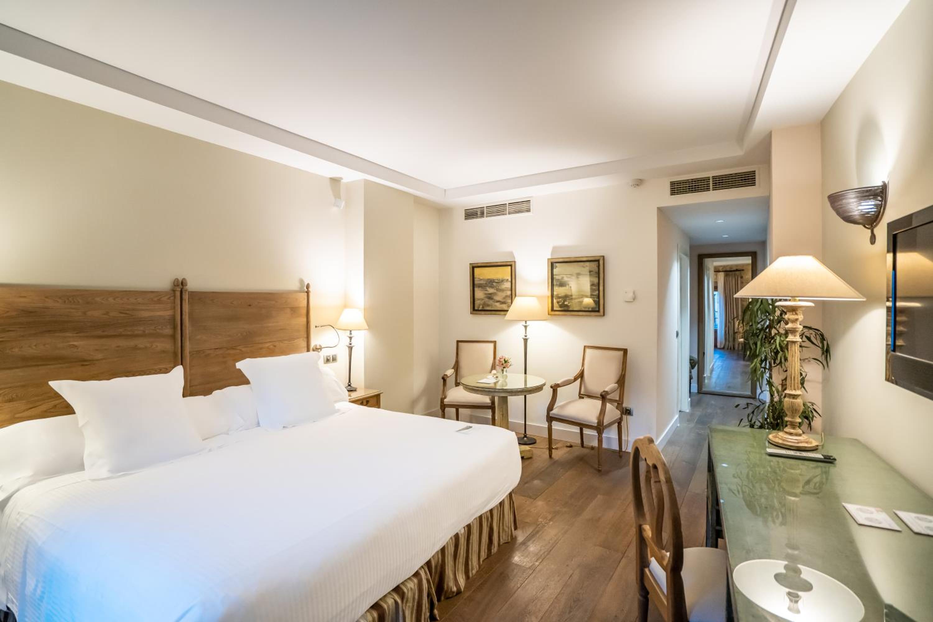 Superior Double Room - Photo 16