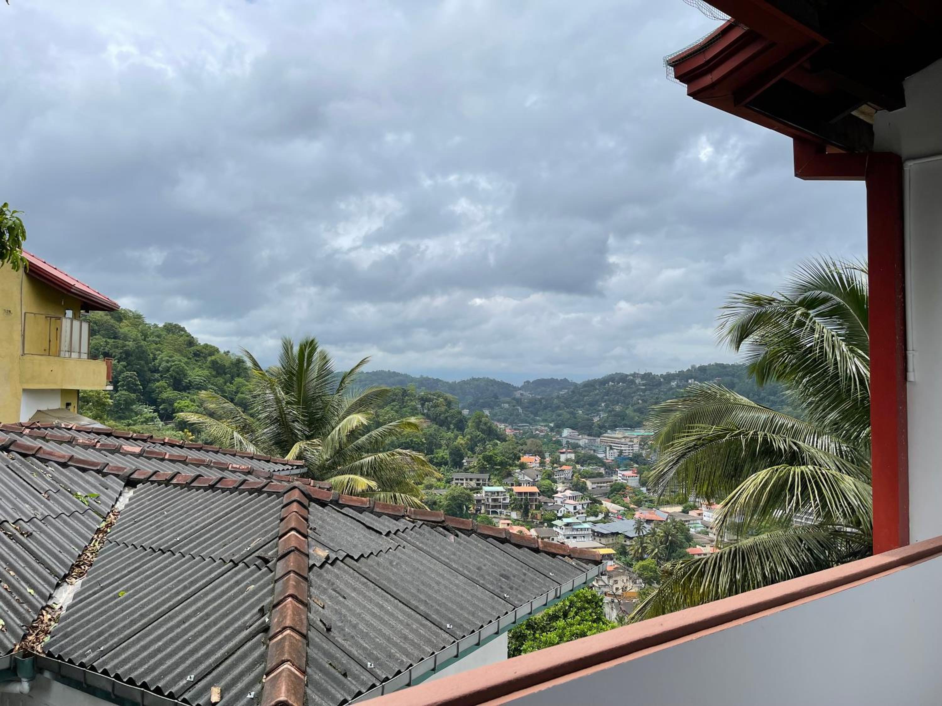 Deluxe Double Room with Balcony photo 2