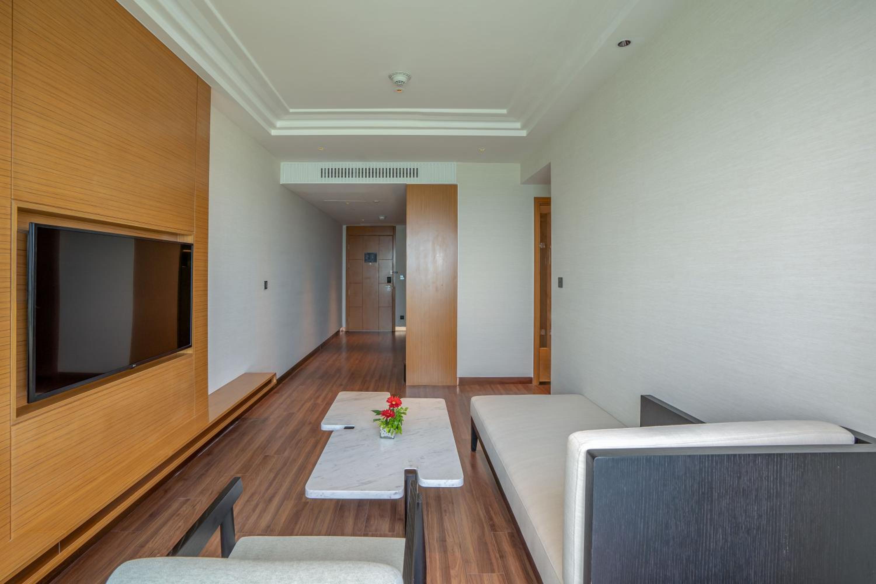 Suite with Sea View - Photo 8
