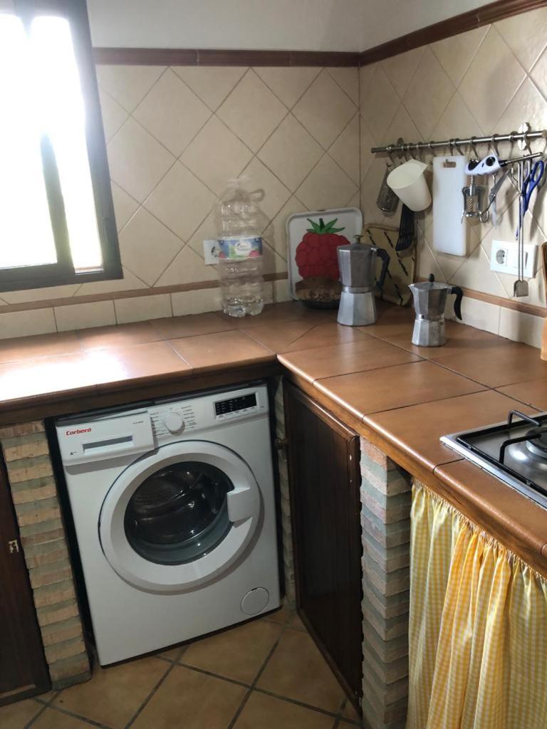 Three-Bedroom House photo 2
