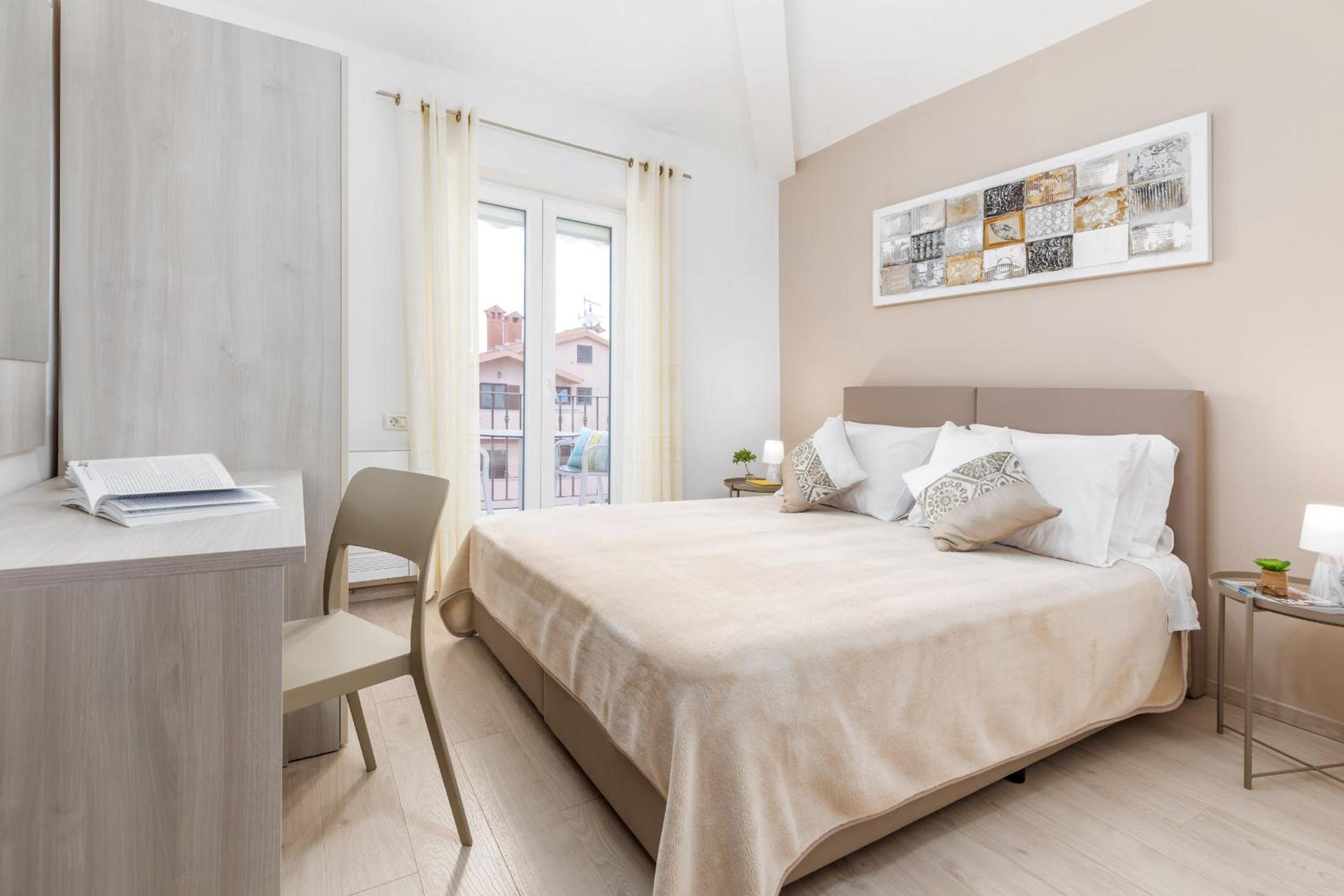 Two-Bedroom Apartment with Balcony and Sea View