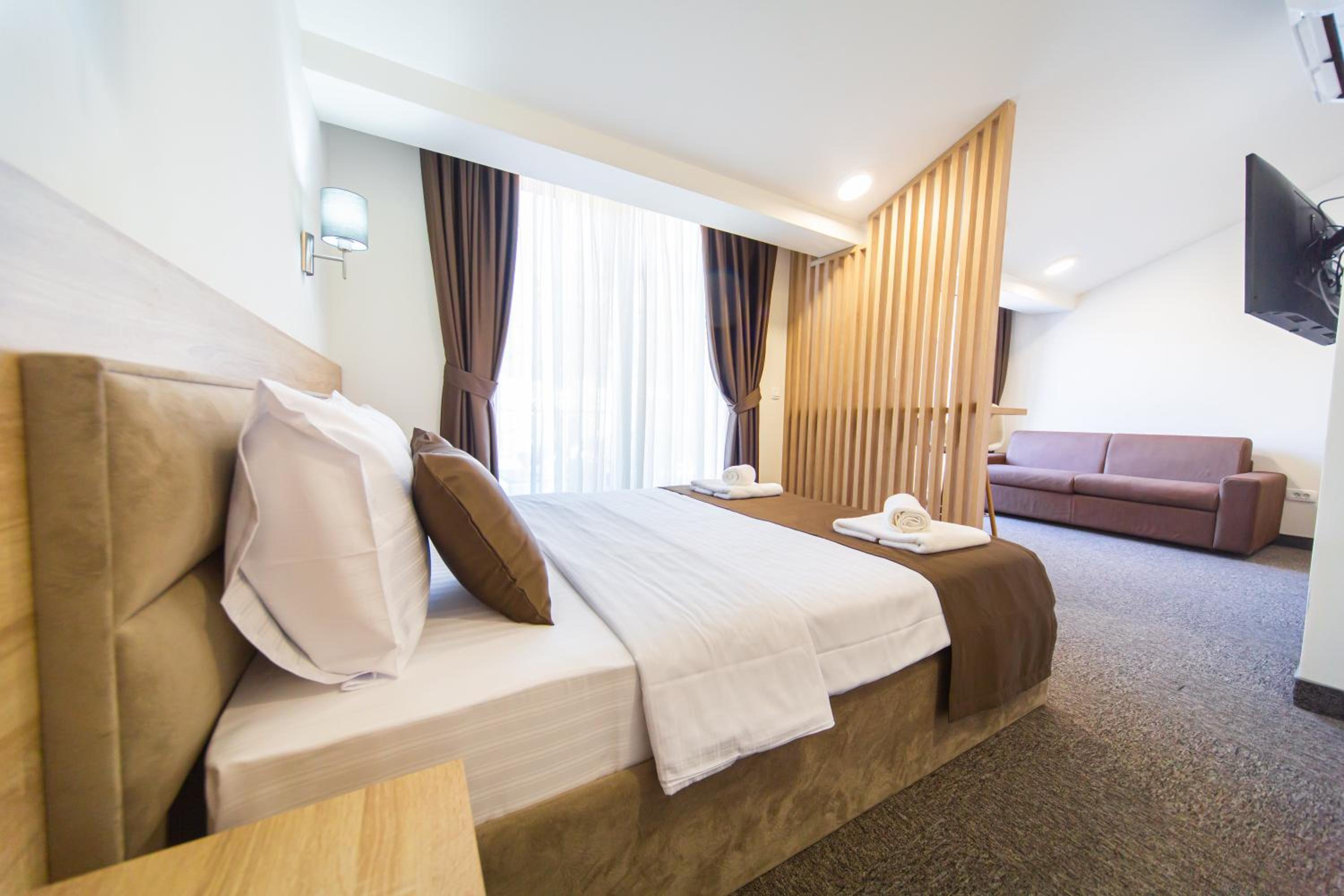 Deluxe Queen Room photo 3