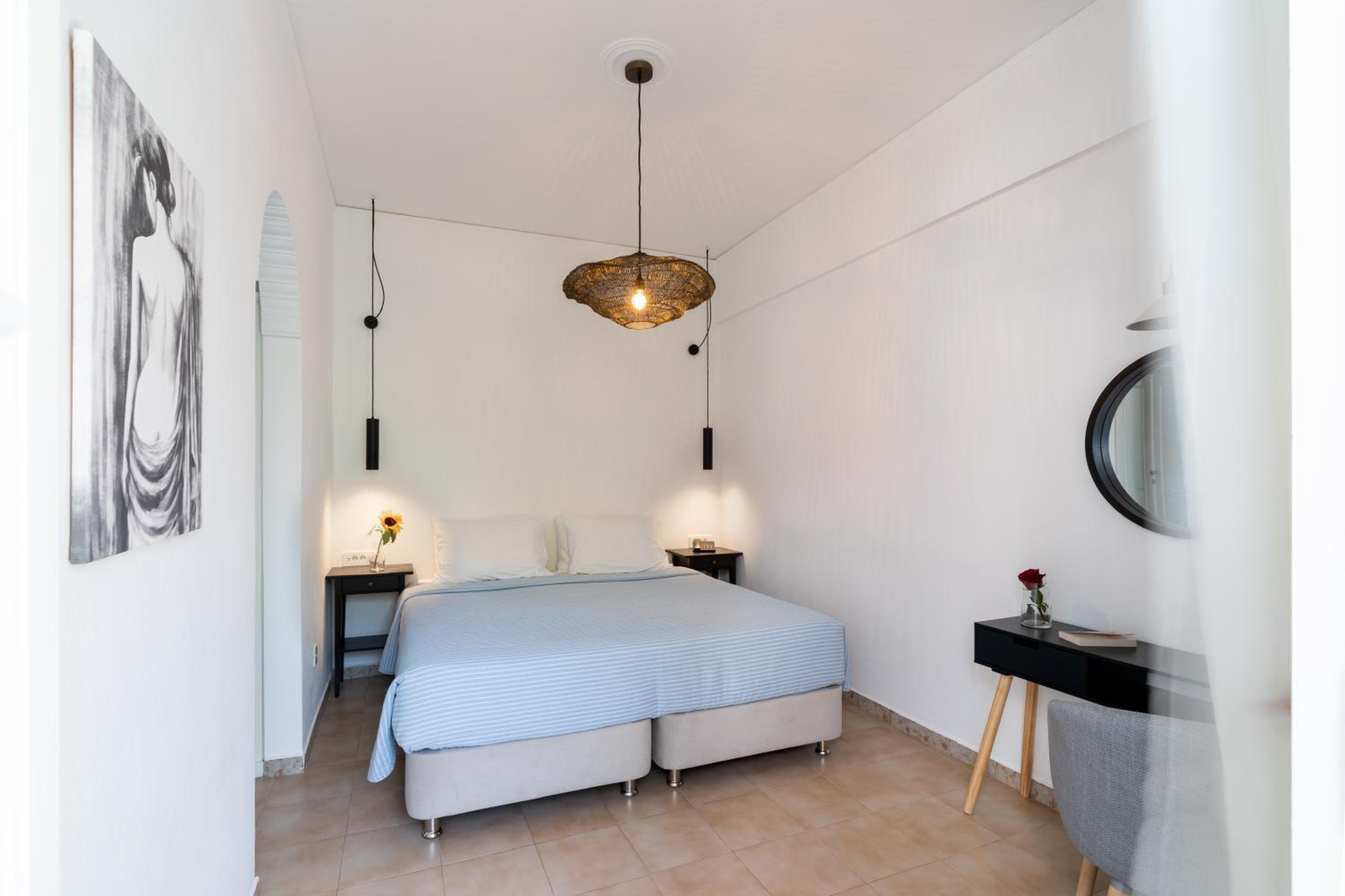 Superior Double Room - Photo 3