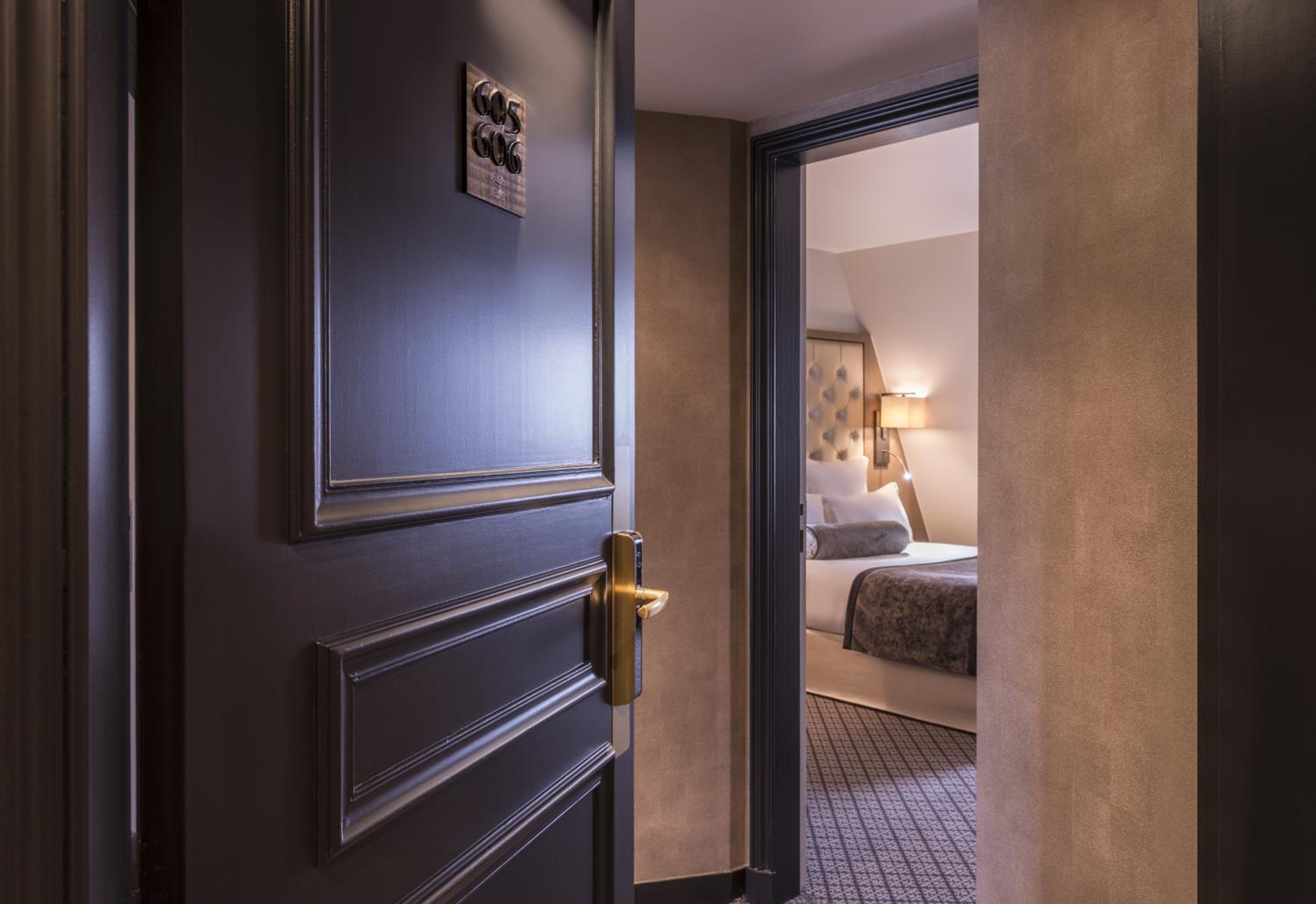 Classic Single Room