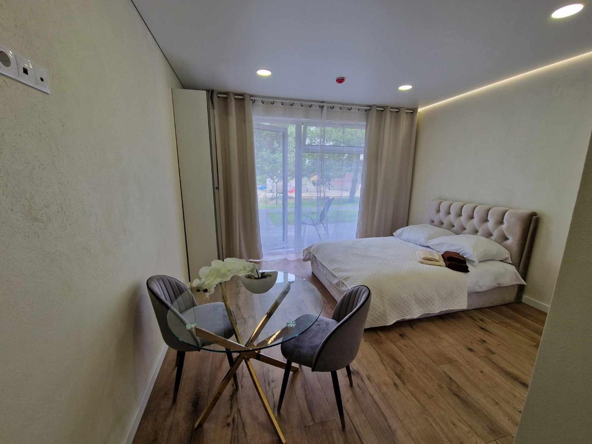 Studio with Terrace