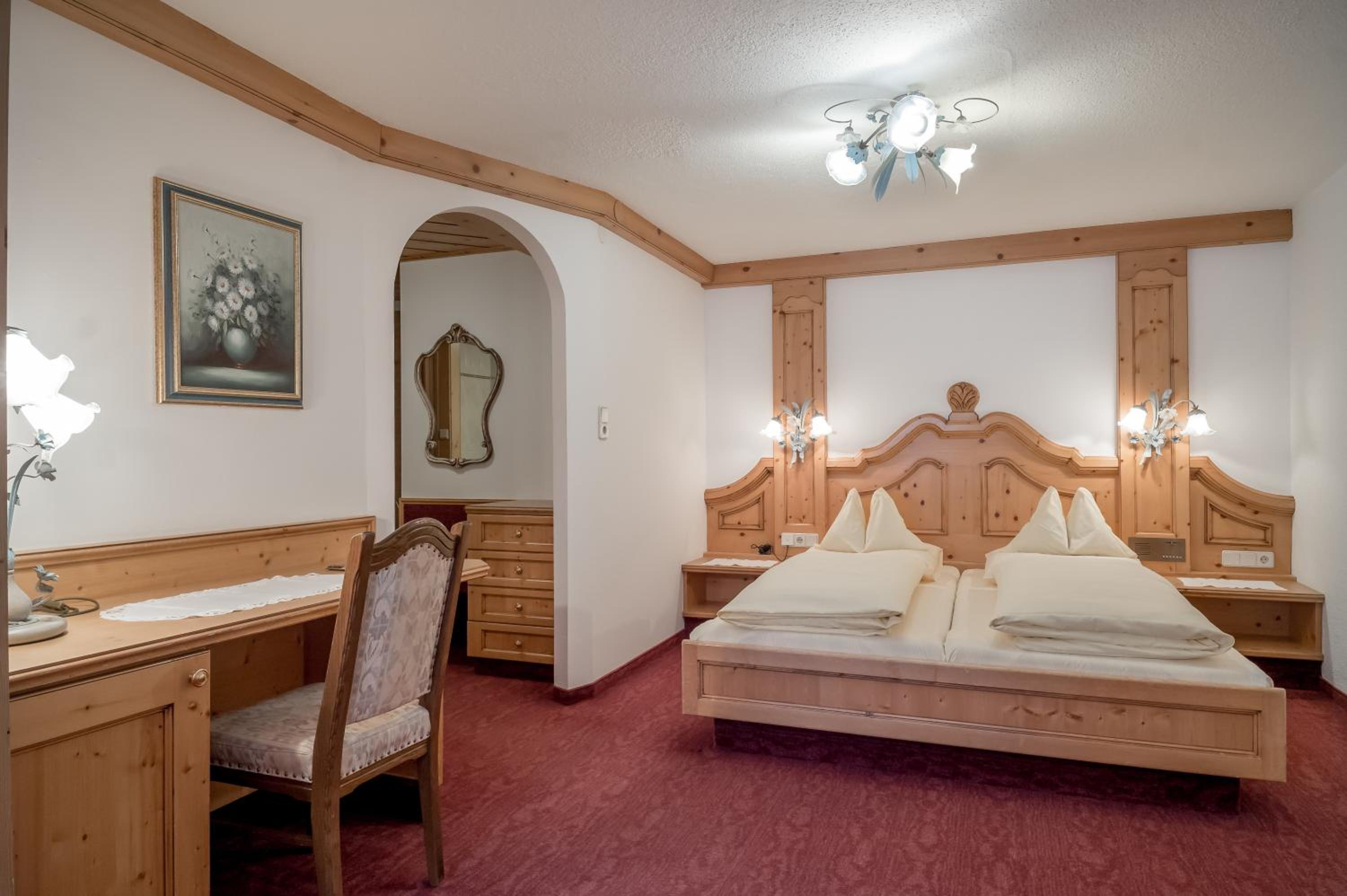 Standard Double Room - Photo 3