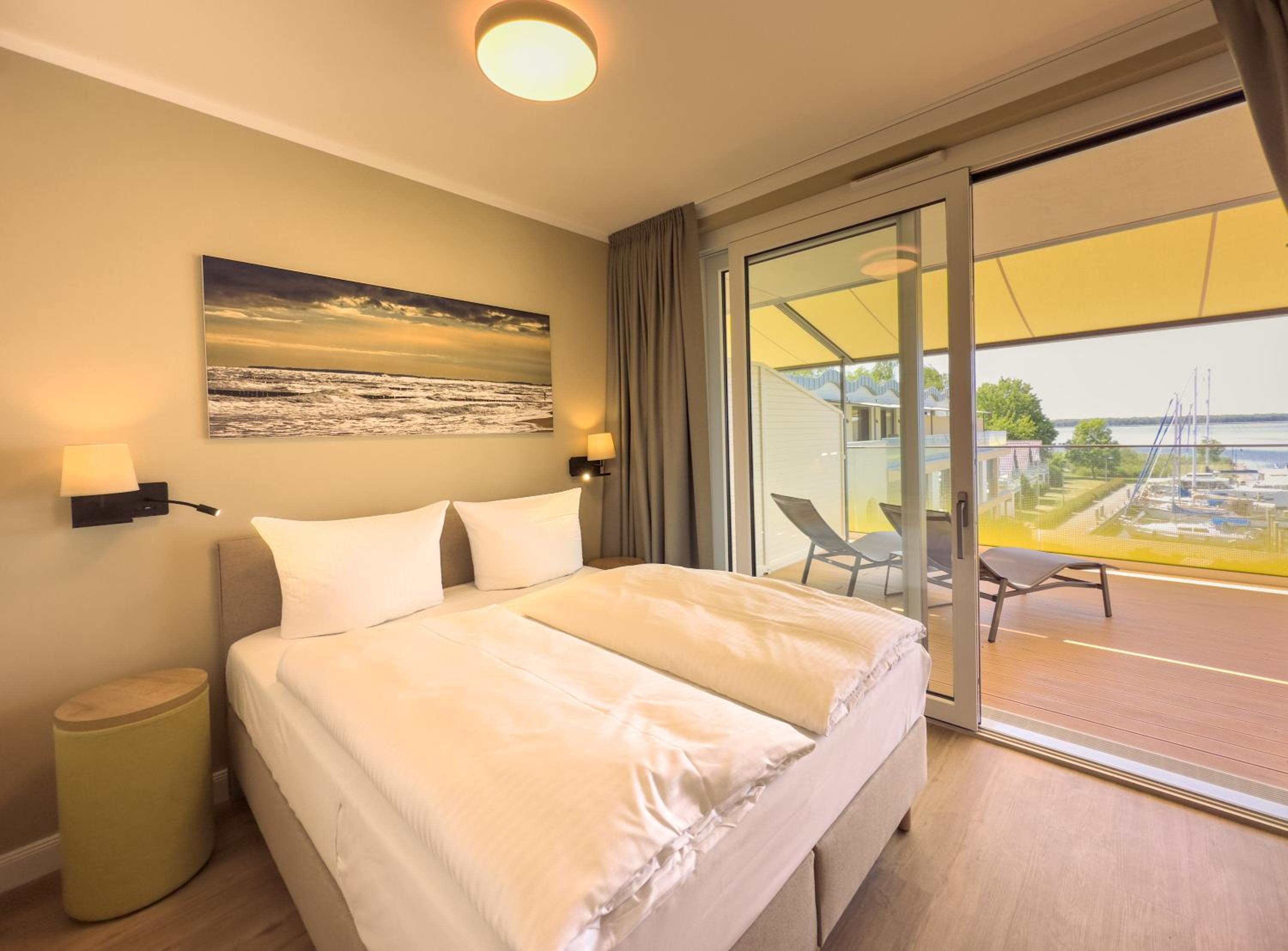 Suite with Lake View