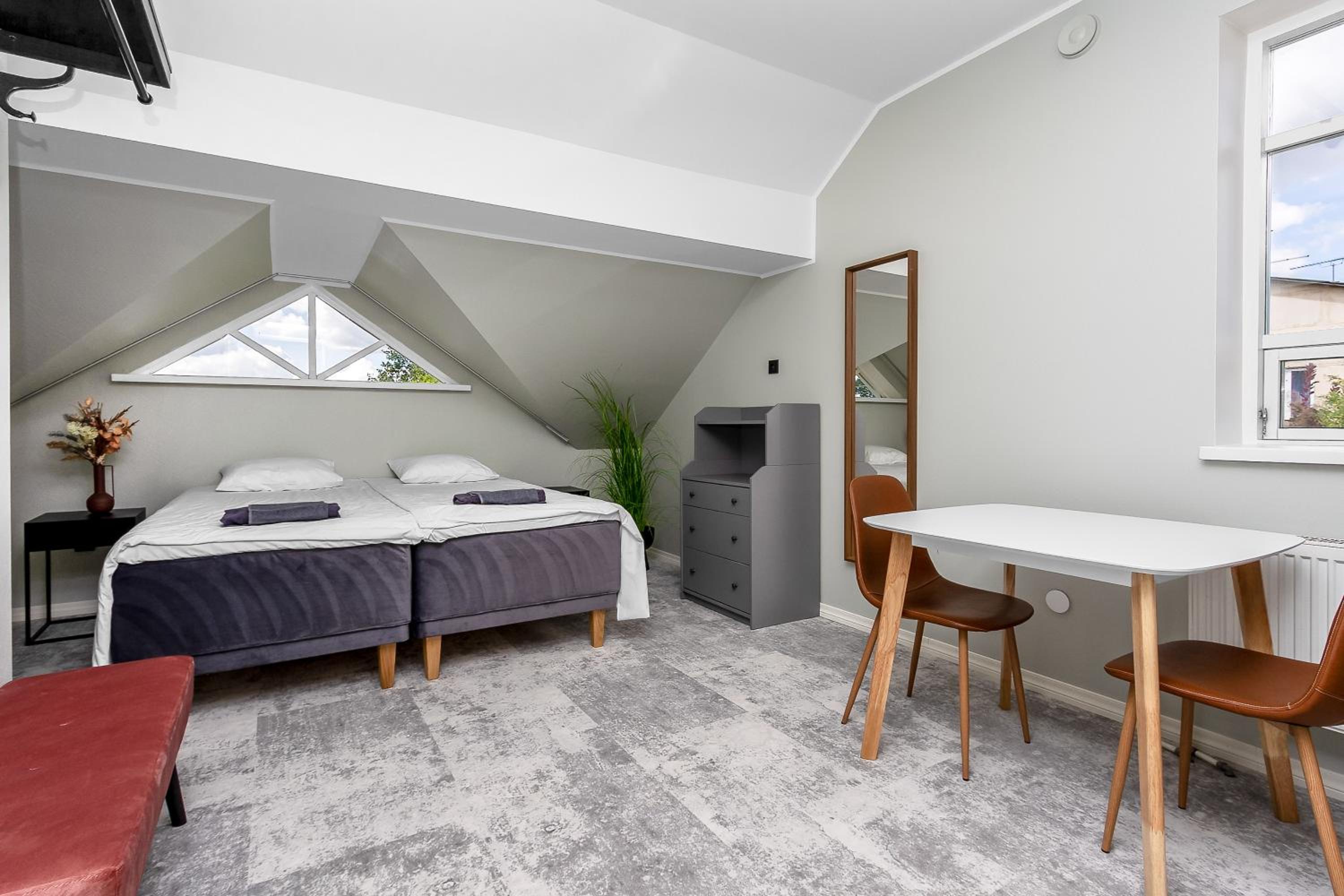 Double or Twin Room with Private Bathroom photo 1