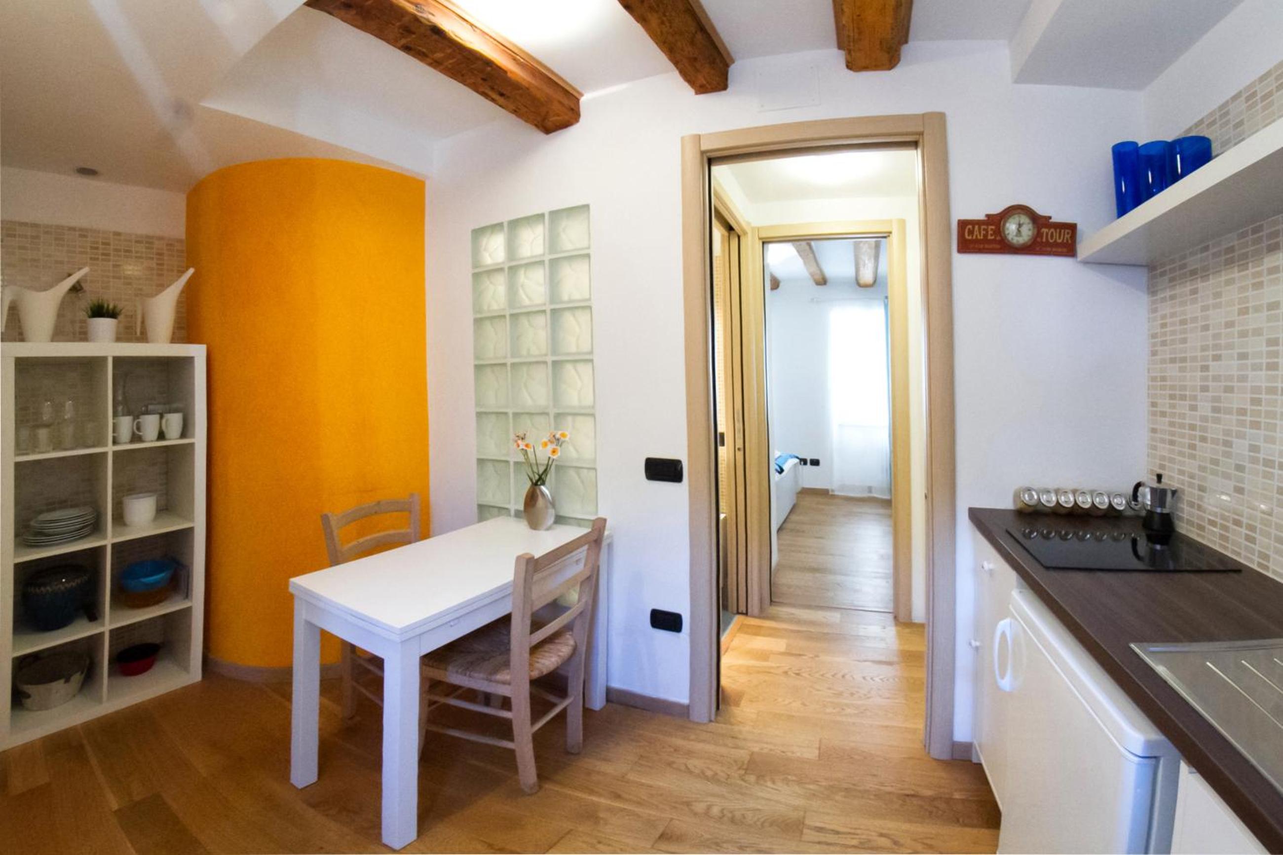 One-Bedroom Apartment - Photo 22