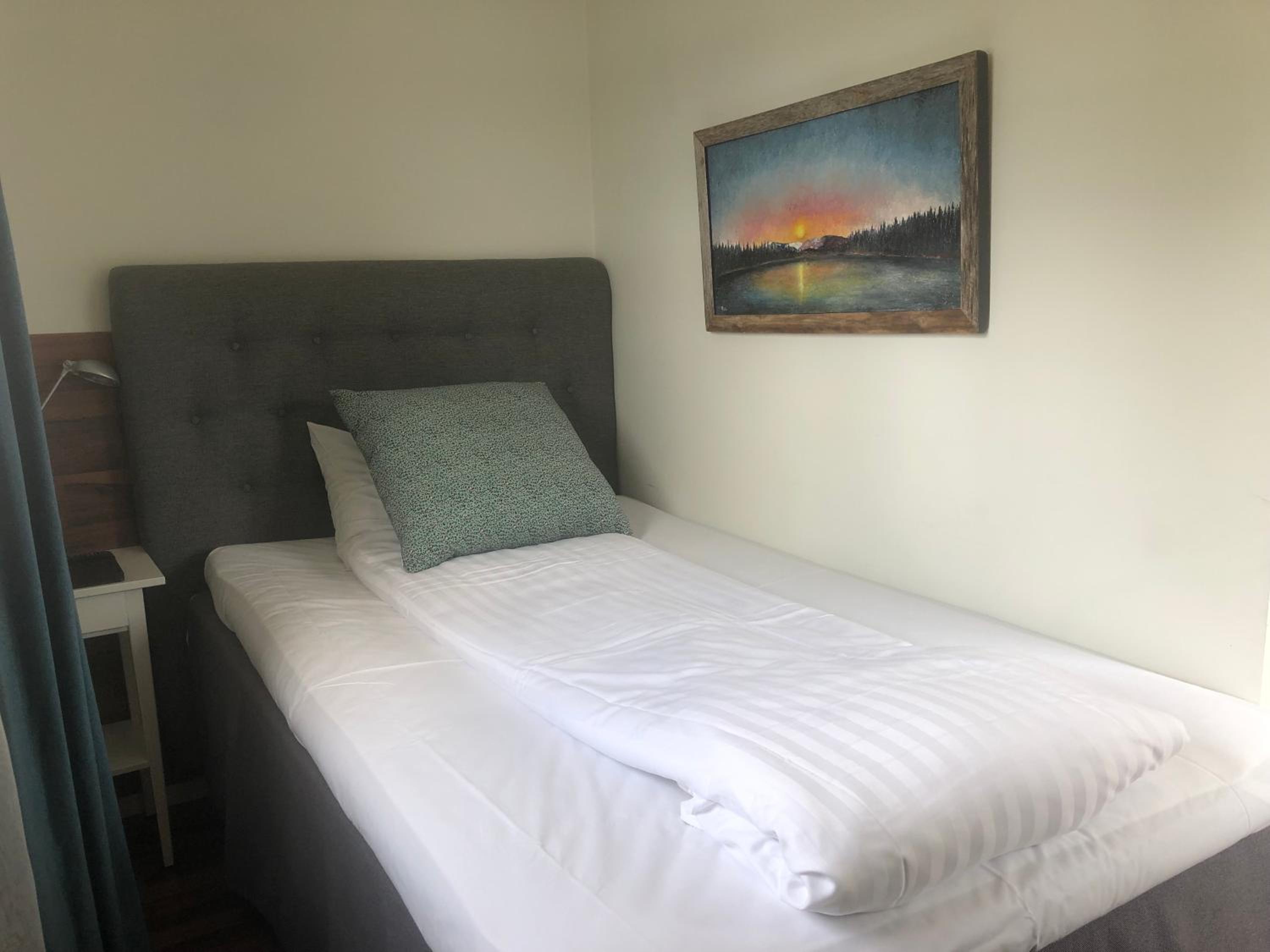 Single Room photo 1