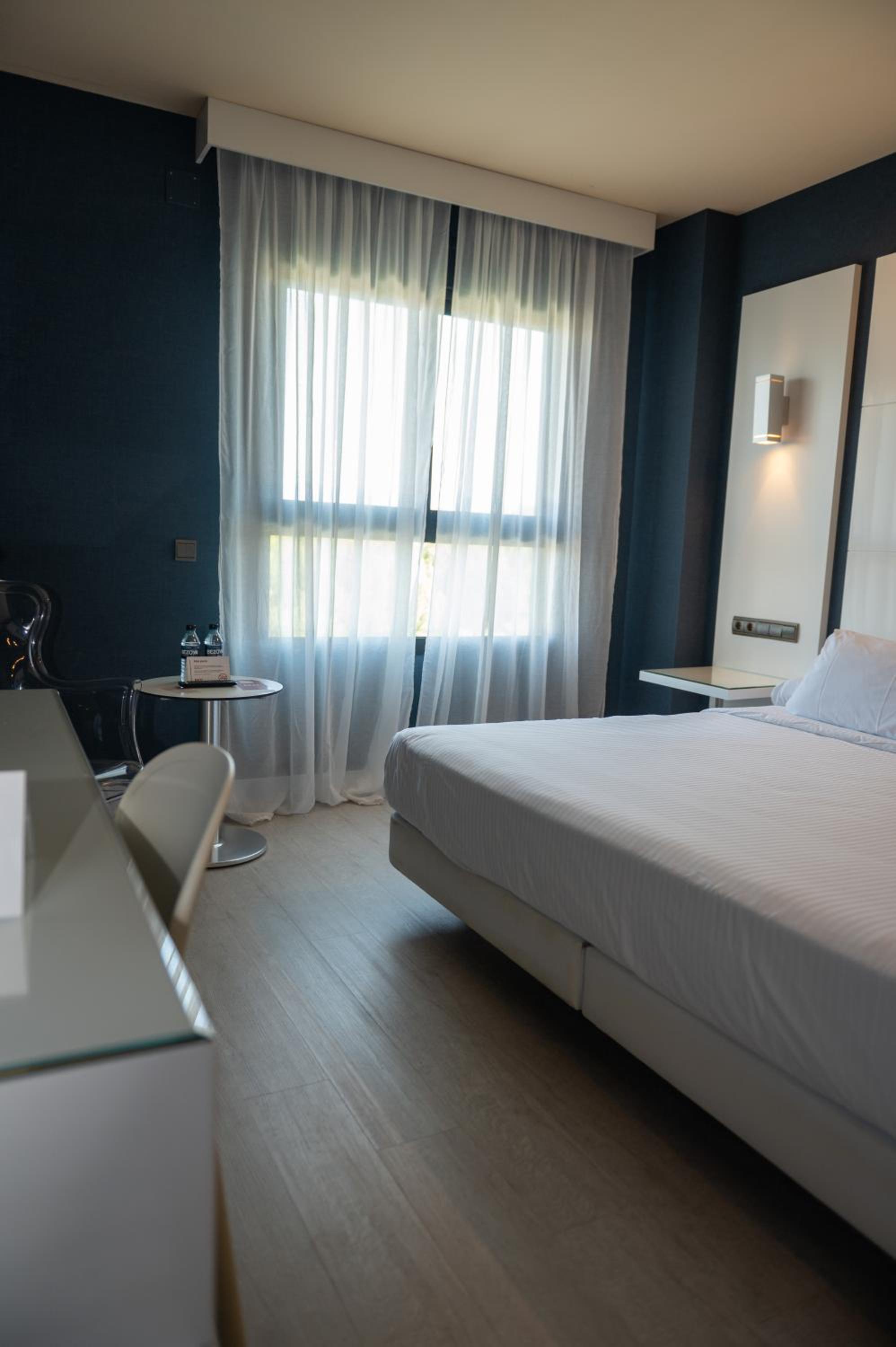 Premium Room - Photo 3
