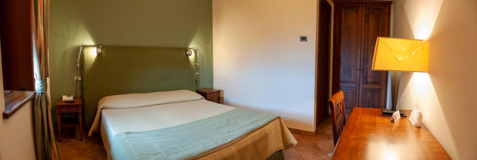 Double or Twin Room photo 3