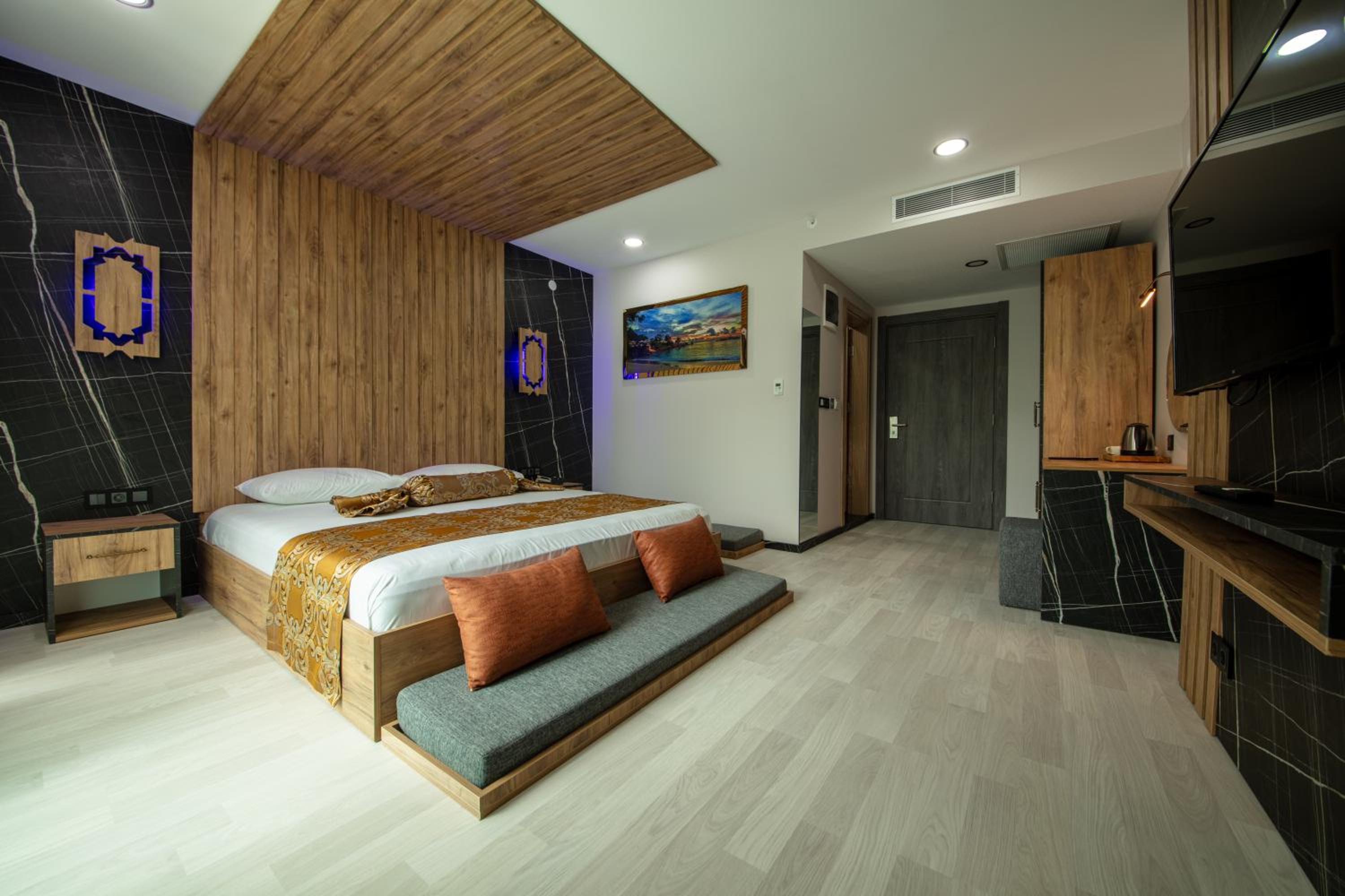 Standard Double Room - Photo 14