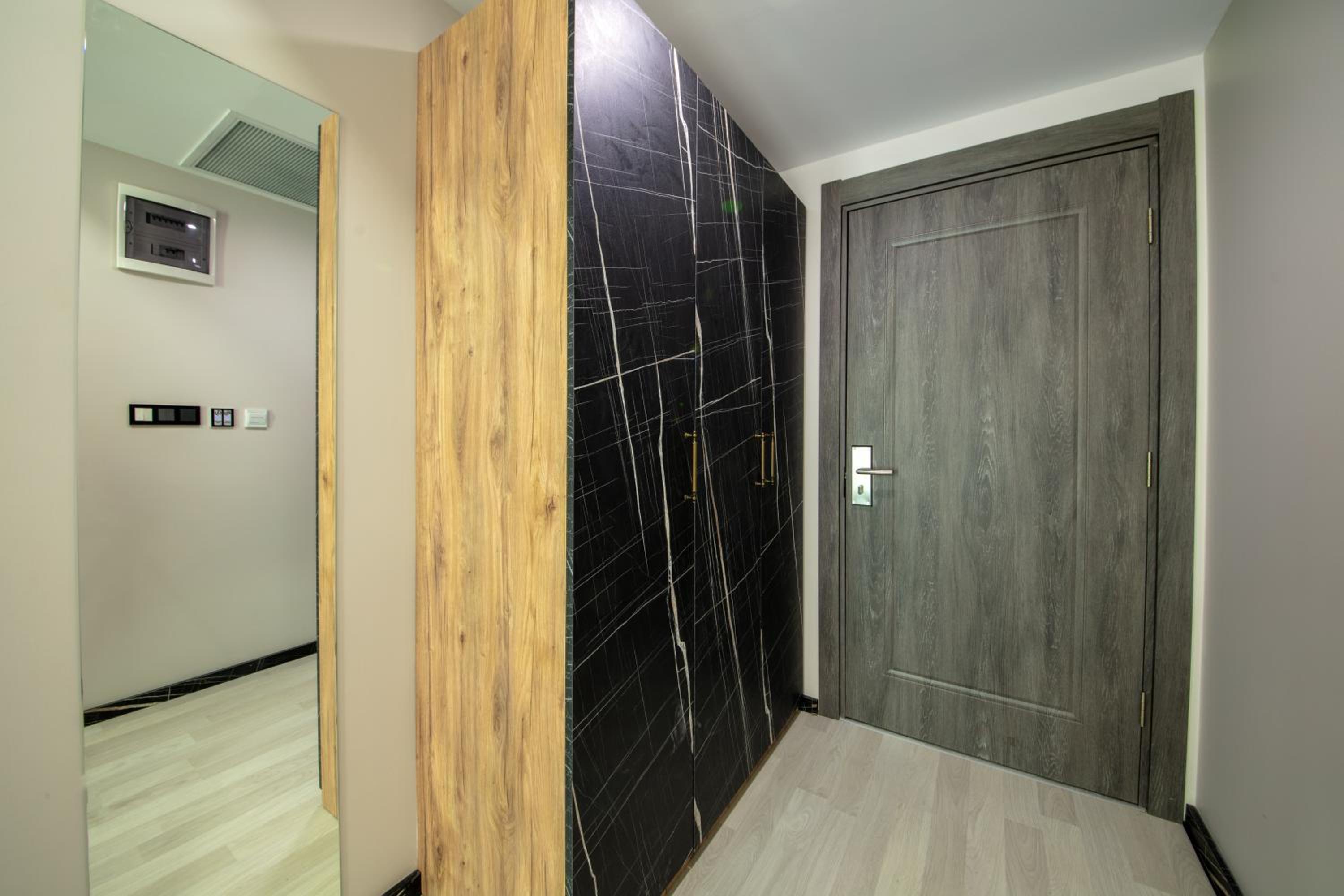 Standard Double Room - Photo 10