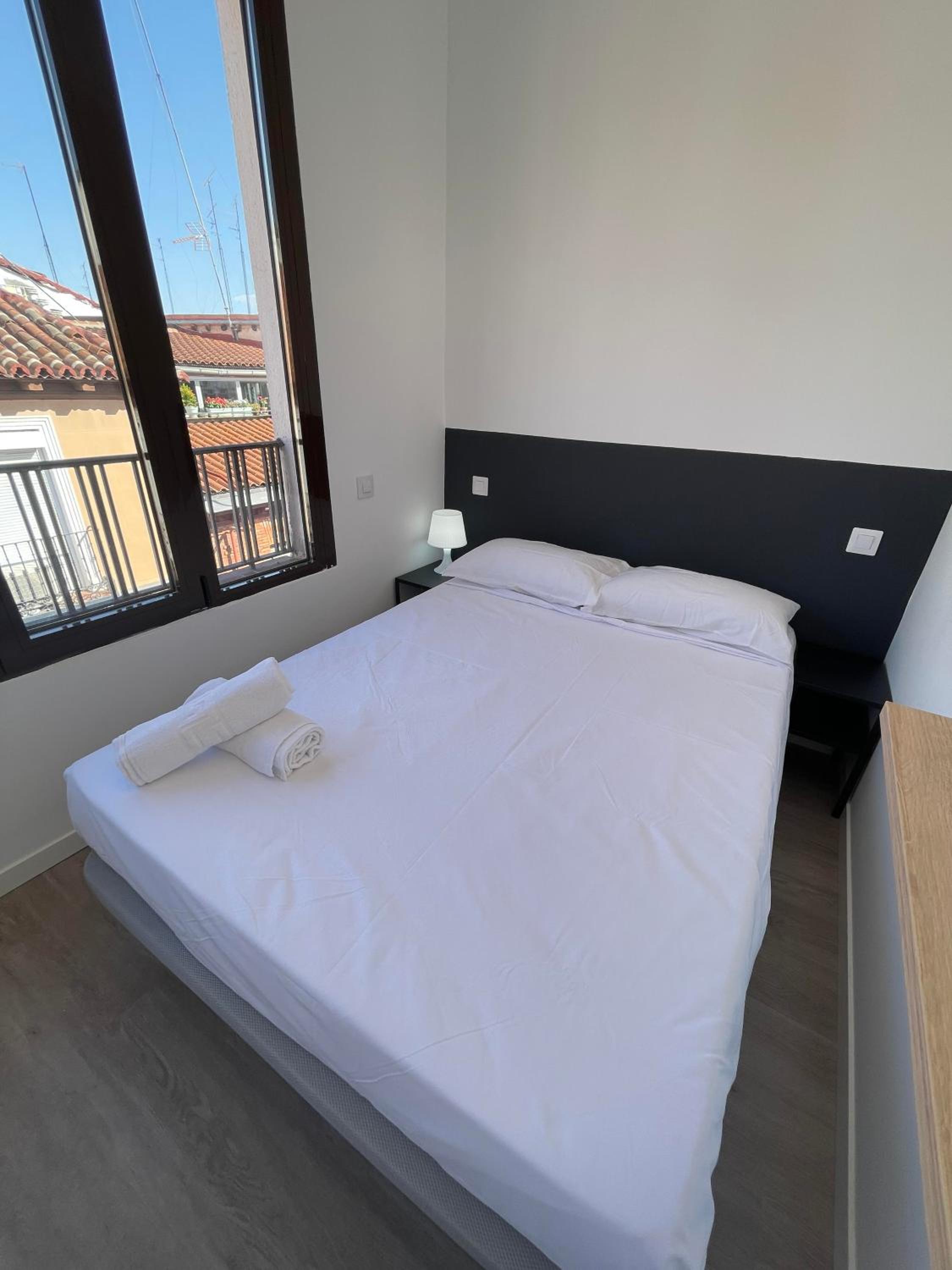 Habitación Doble con Baño Privado