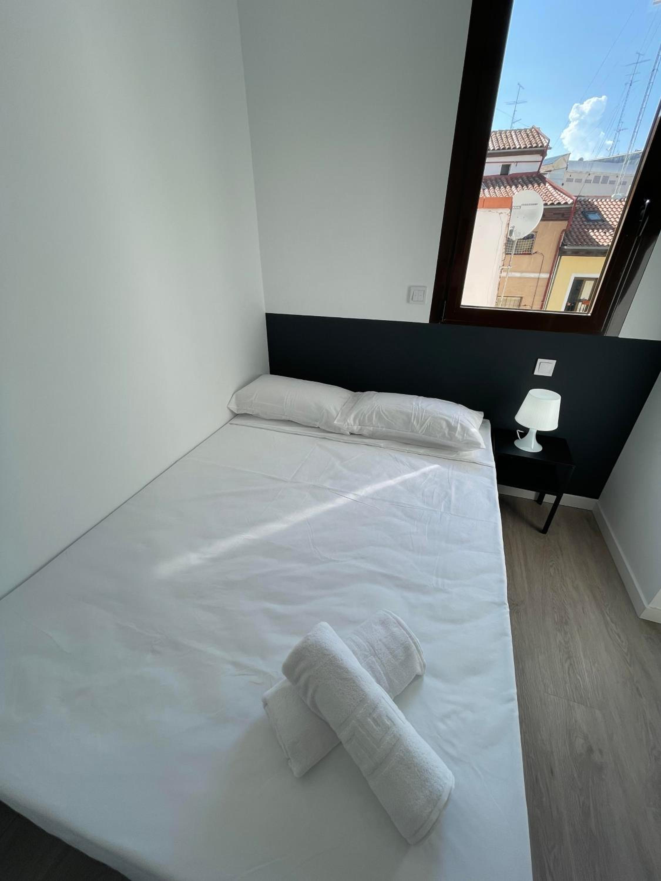 Habitación Doble con Baño Privado