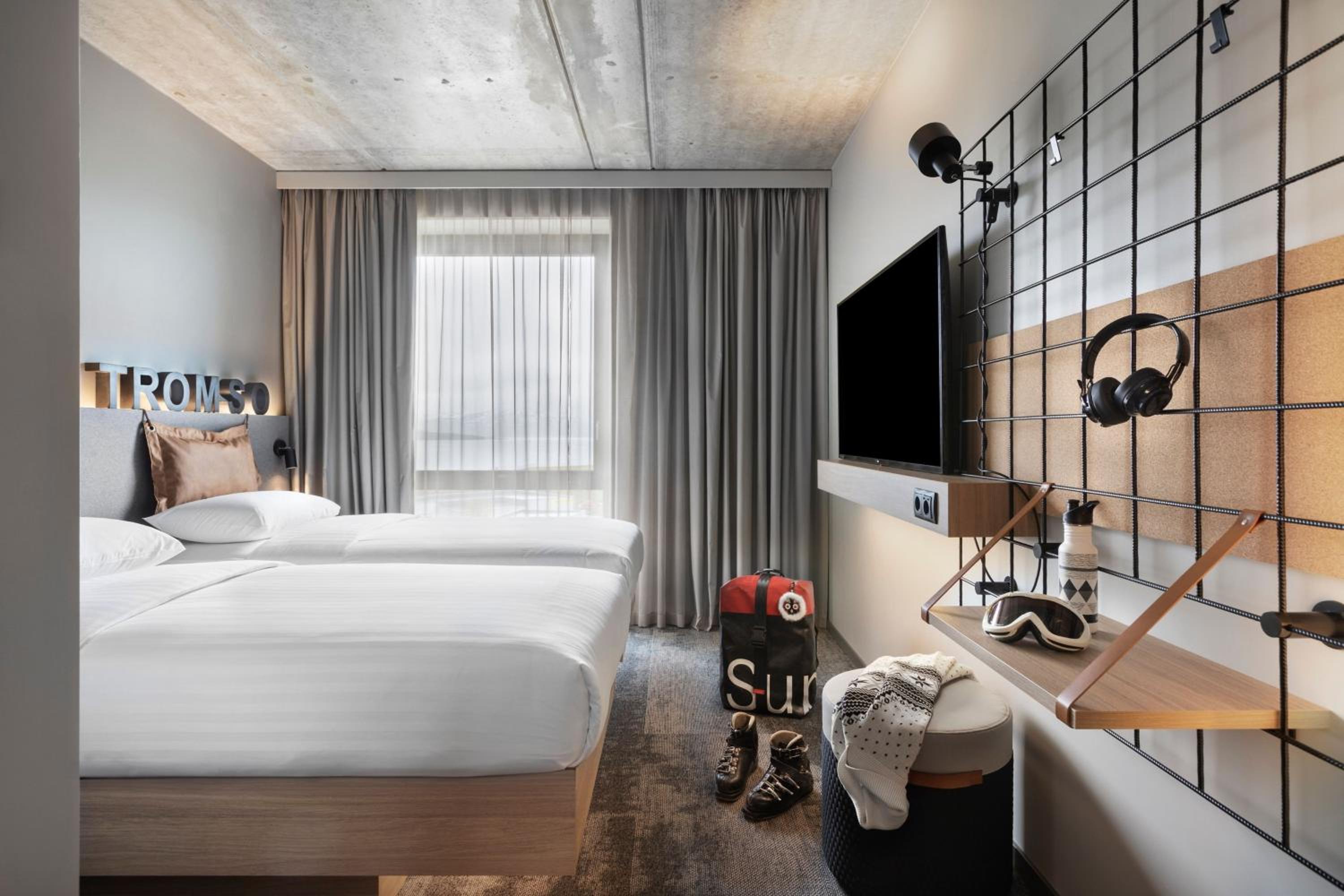 Twin Room - Photo 1