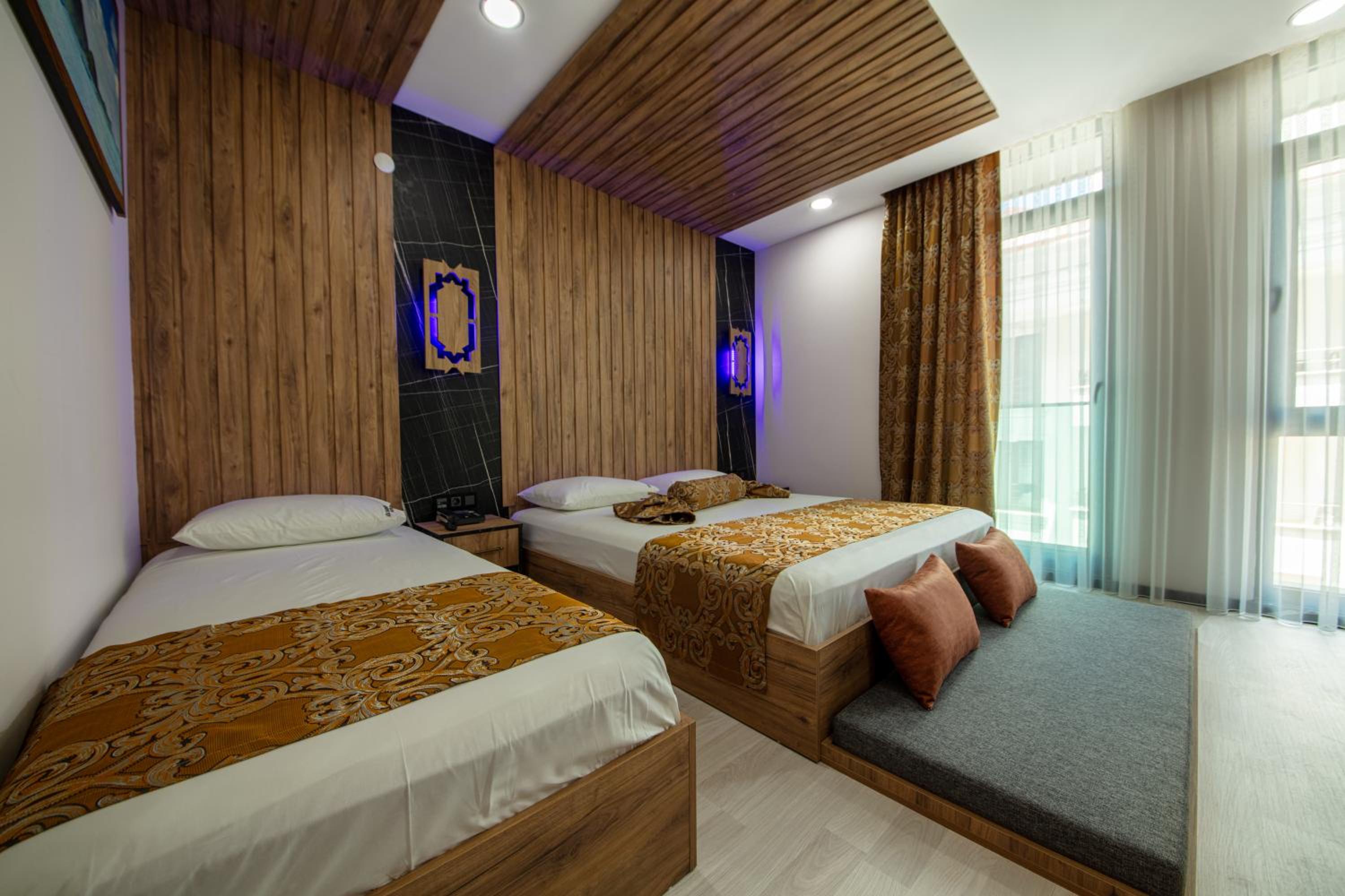 Superior Double Room - Photo 9