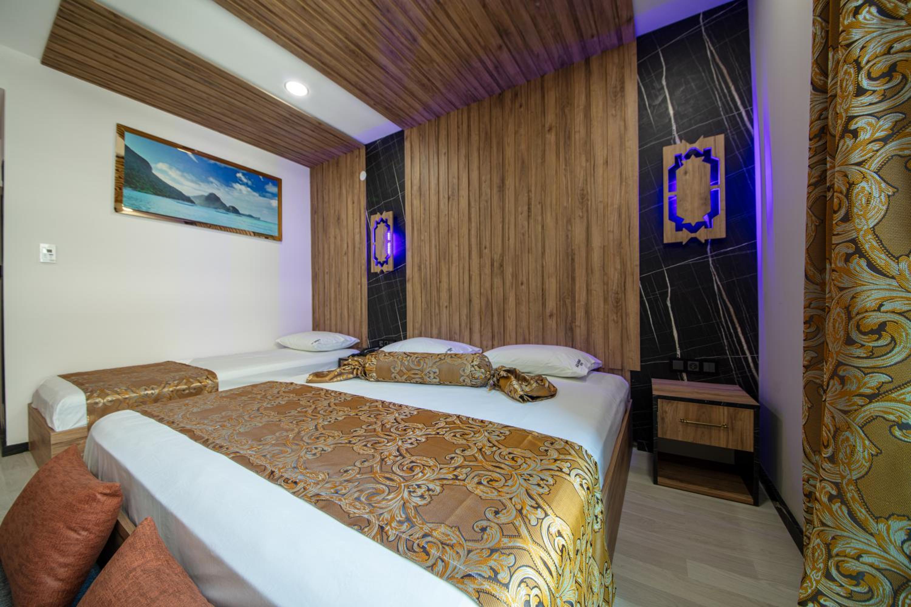 Superior Double Room - Photo 2