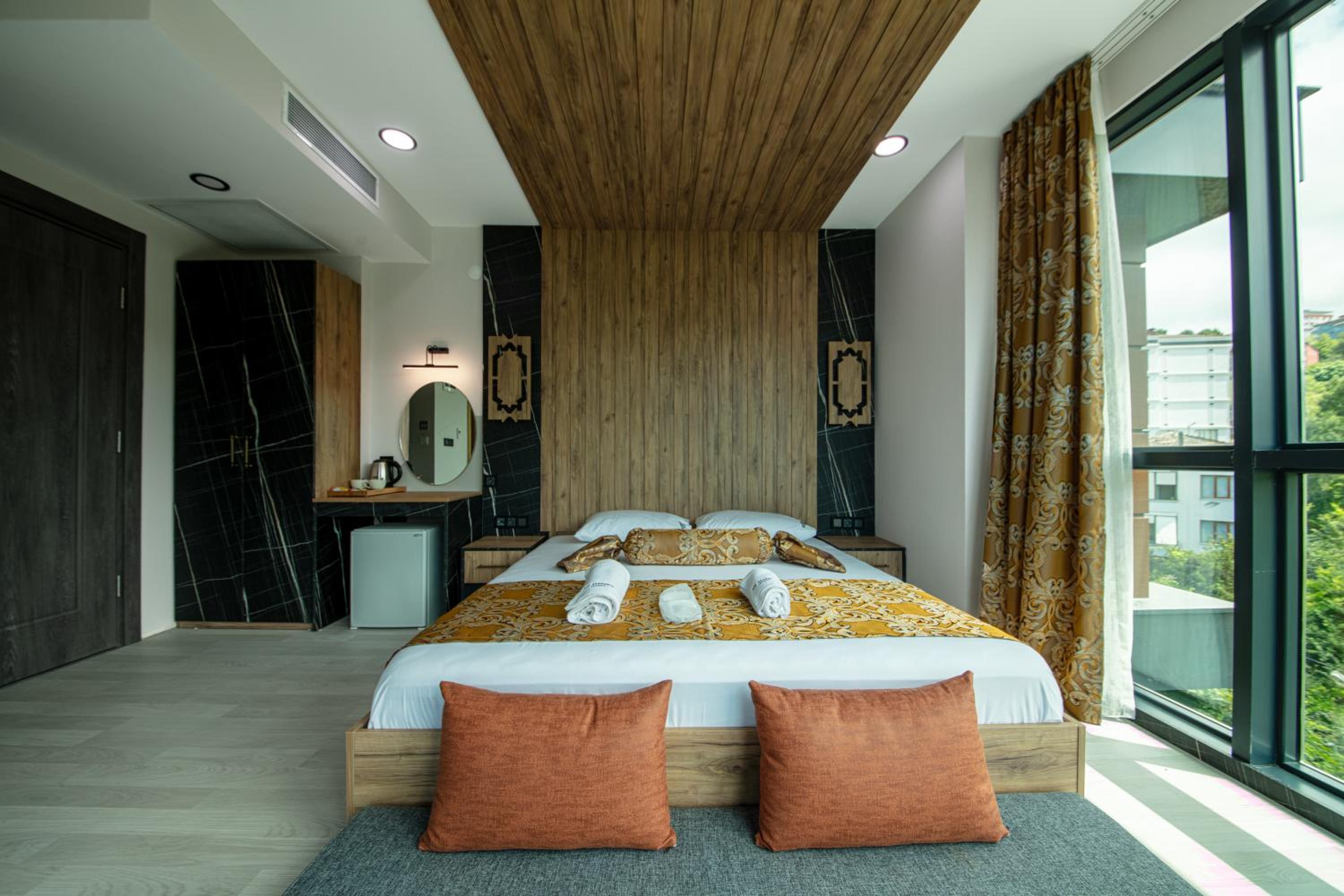 Double Room - Photo 7